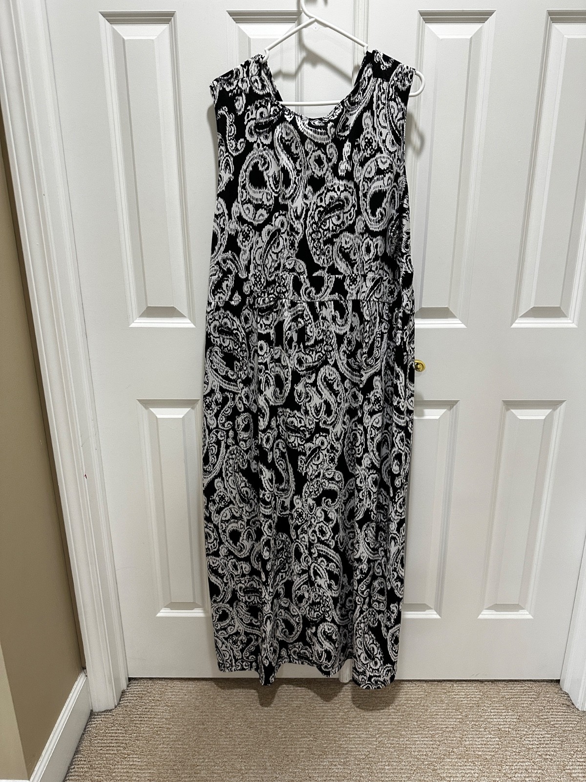 elementz balck and white maxi dress size 3x