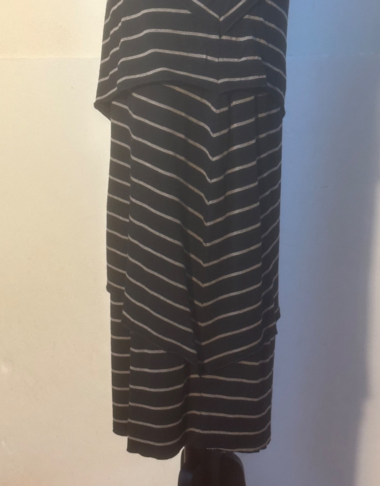Comfy Bailey 44 Black & Tan Striped Bodycon Cocktail Dress – Rayon – USA – S/4-6