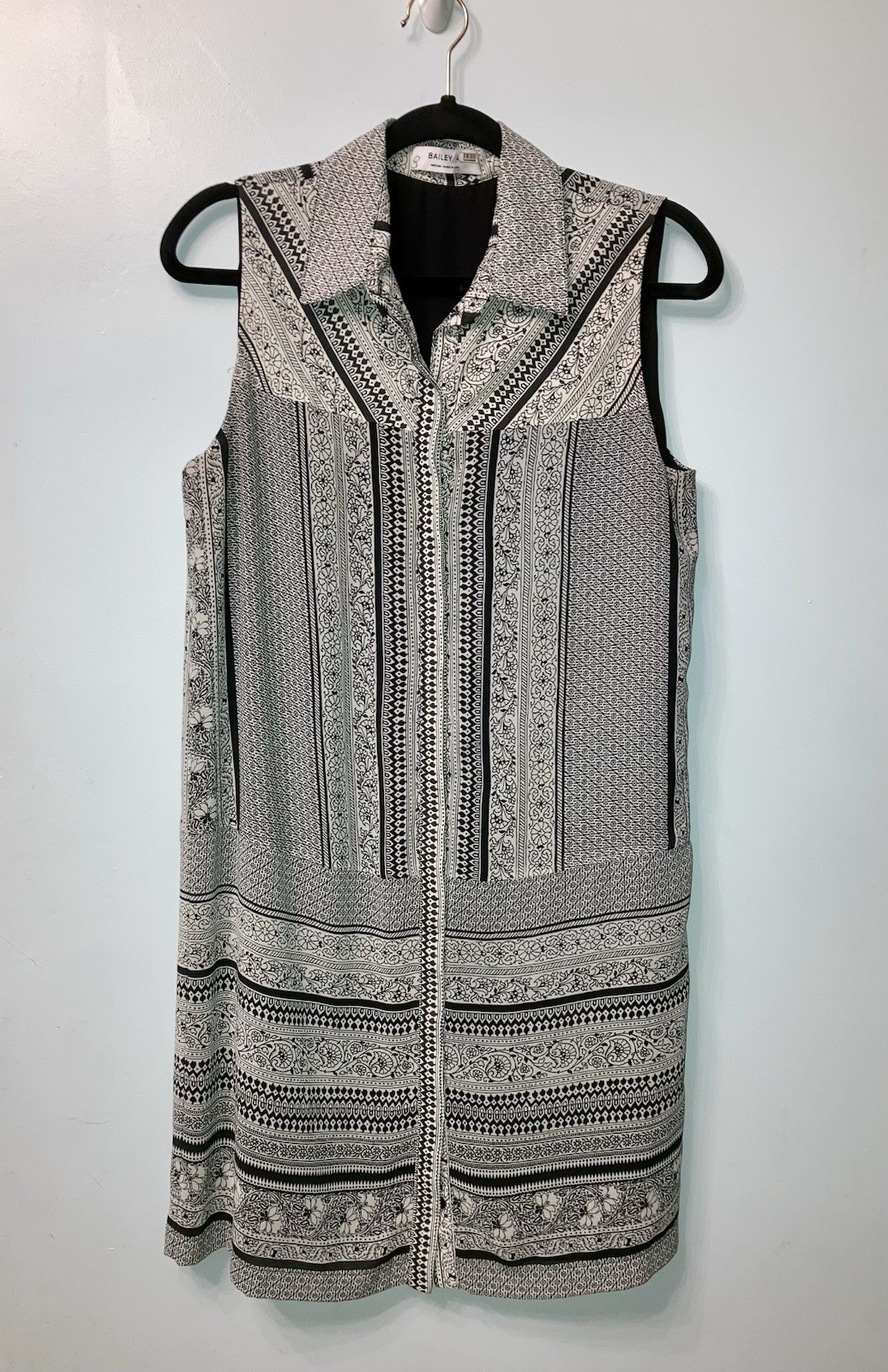 Bailey 44 Black & White Stripe Print Sleeveless Collar Shift Dress Medium