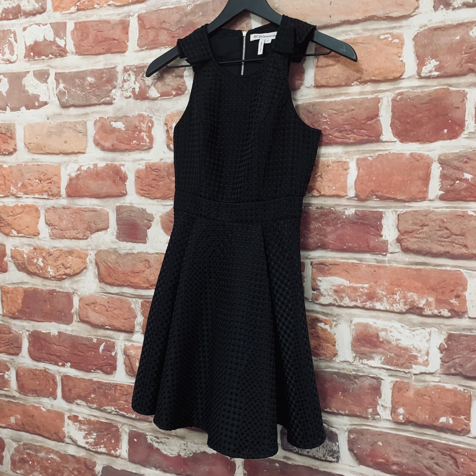 BCBG Genration Dress Womens 0 Black Embroidered Diamond Pleated Casual Evening