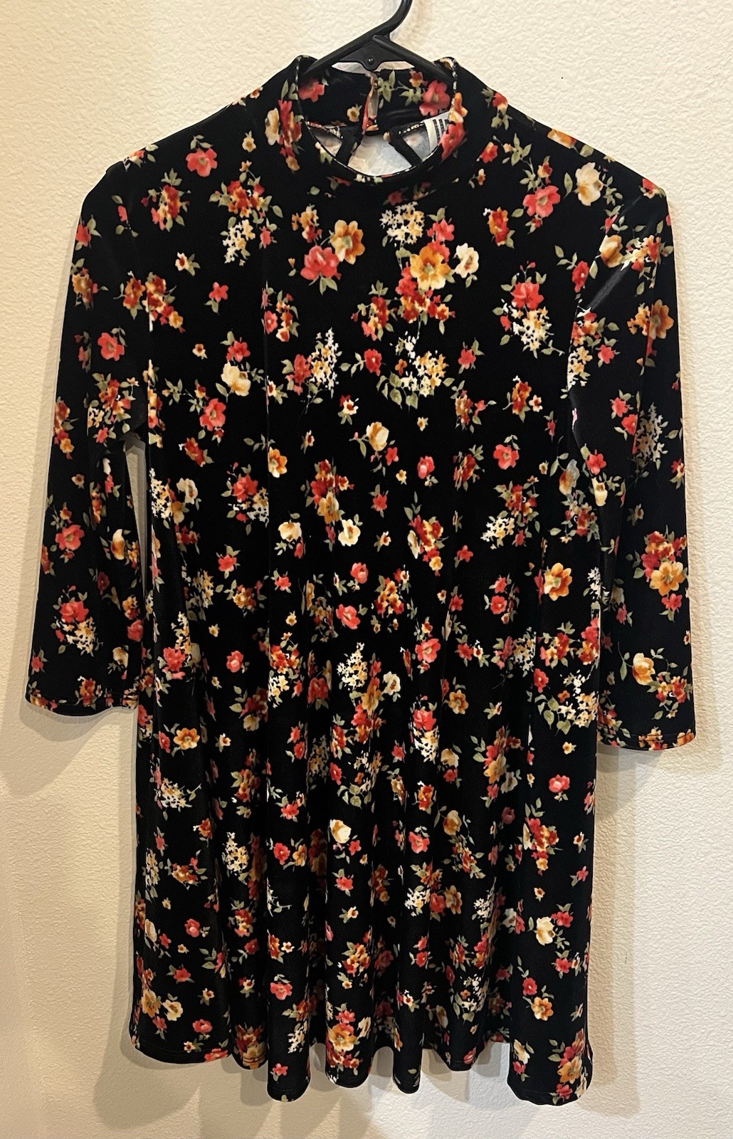 FP Free People Women’s Velvet Swing Mini Dress Size Small Black Bouquet Babe VTG