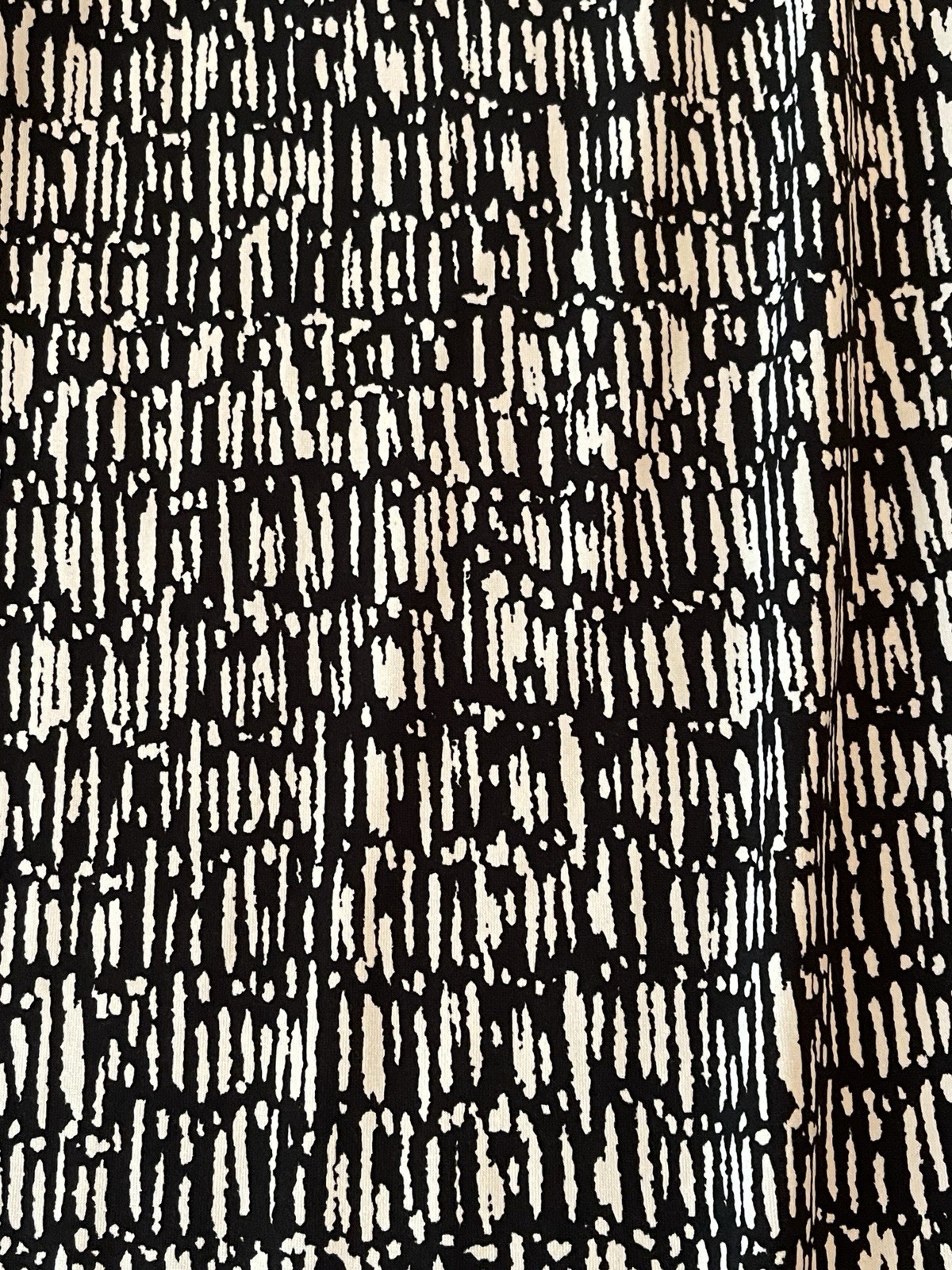 LONG ELEGANT LEGS Black And White Dress Stretch Size Large