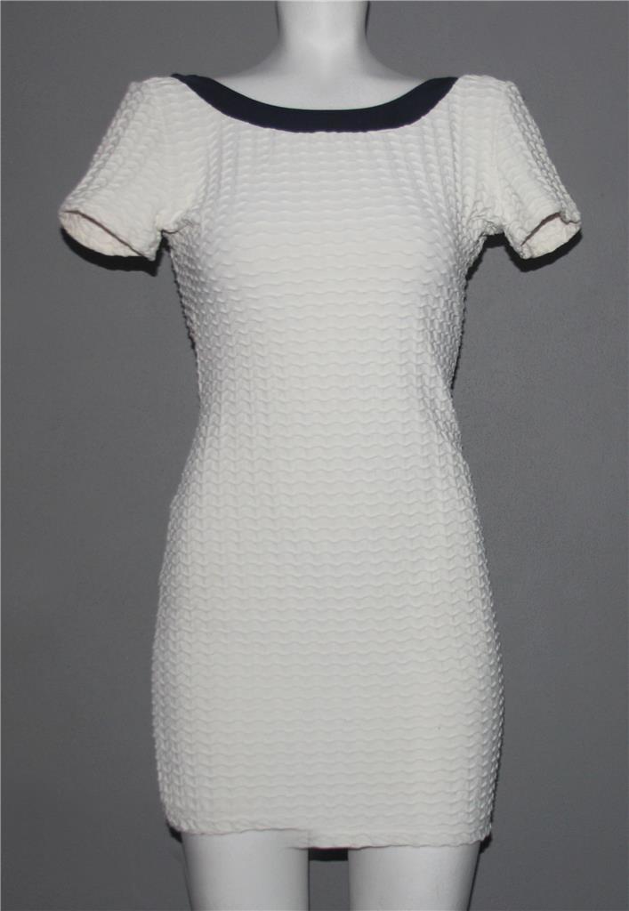VTG Gottex Textured White Navy Low Back Short Sleeve Bodycon Dress Wm’s S Israel