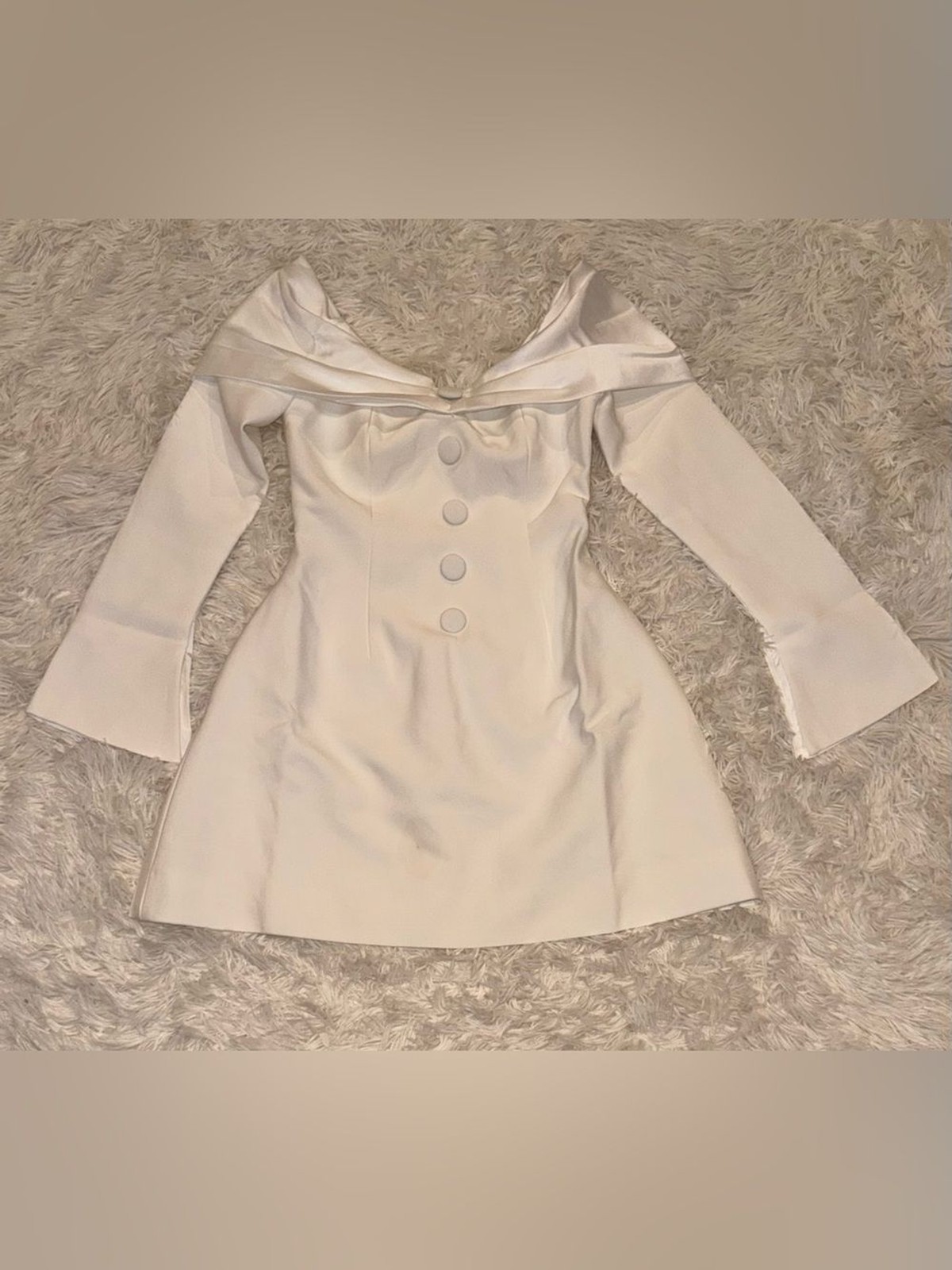 NEW Odd Muse The Ultimate Muse Bow long sleeves white Minidress Sz XS