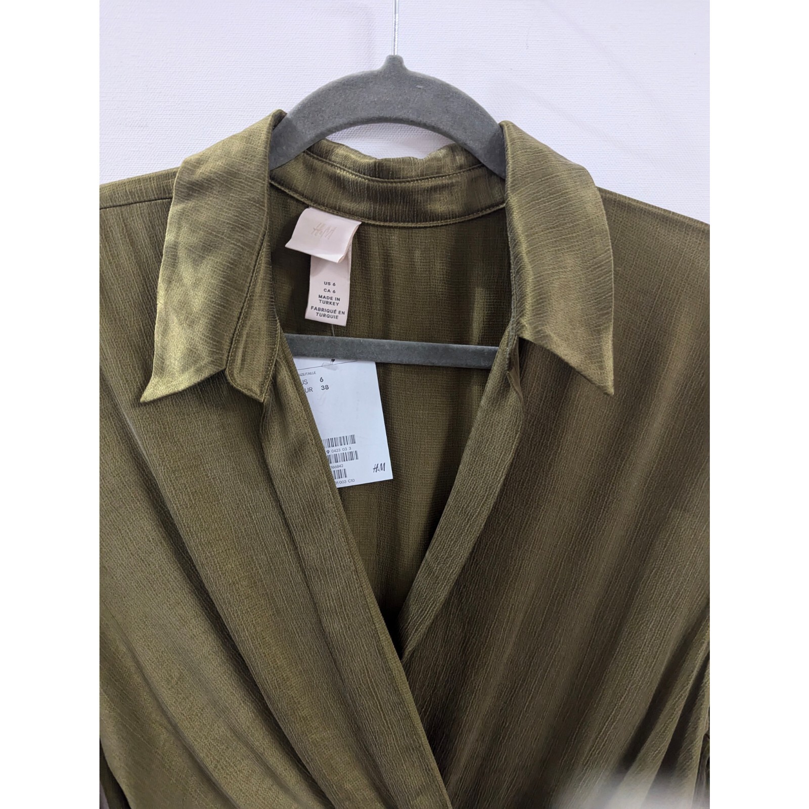 H&M Low-cut V-neck Wrapover Tunic with Draped Knot Detail Size 6
