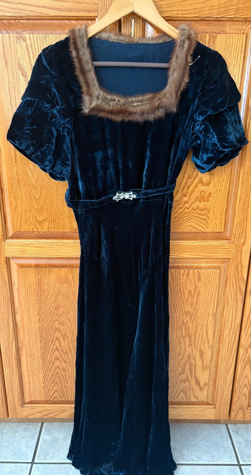 !930’s Blue Silk Velvet Evening Gown Fur Trim Neckline Jewel Belt Closure Sz S