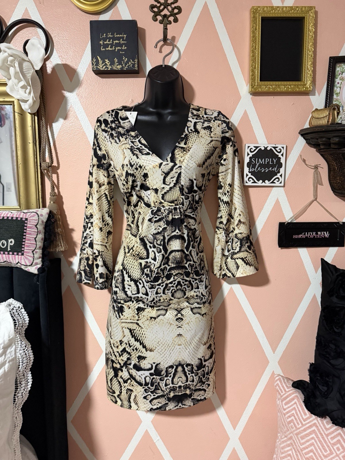 Jean-Pierre Klifa Paris Snake Print 3/4 Sleeve Form Fitting Dress SZ Small