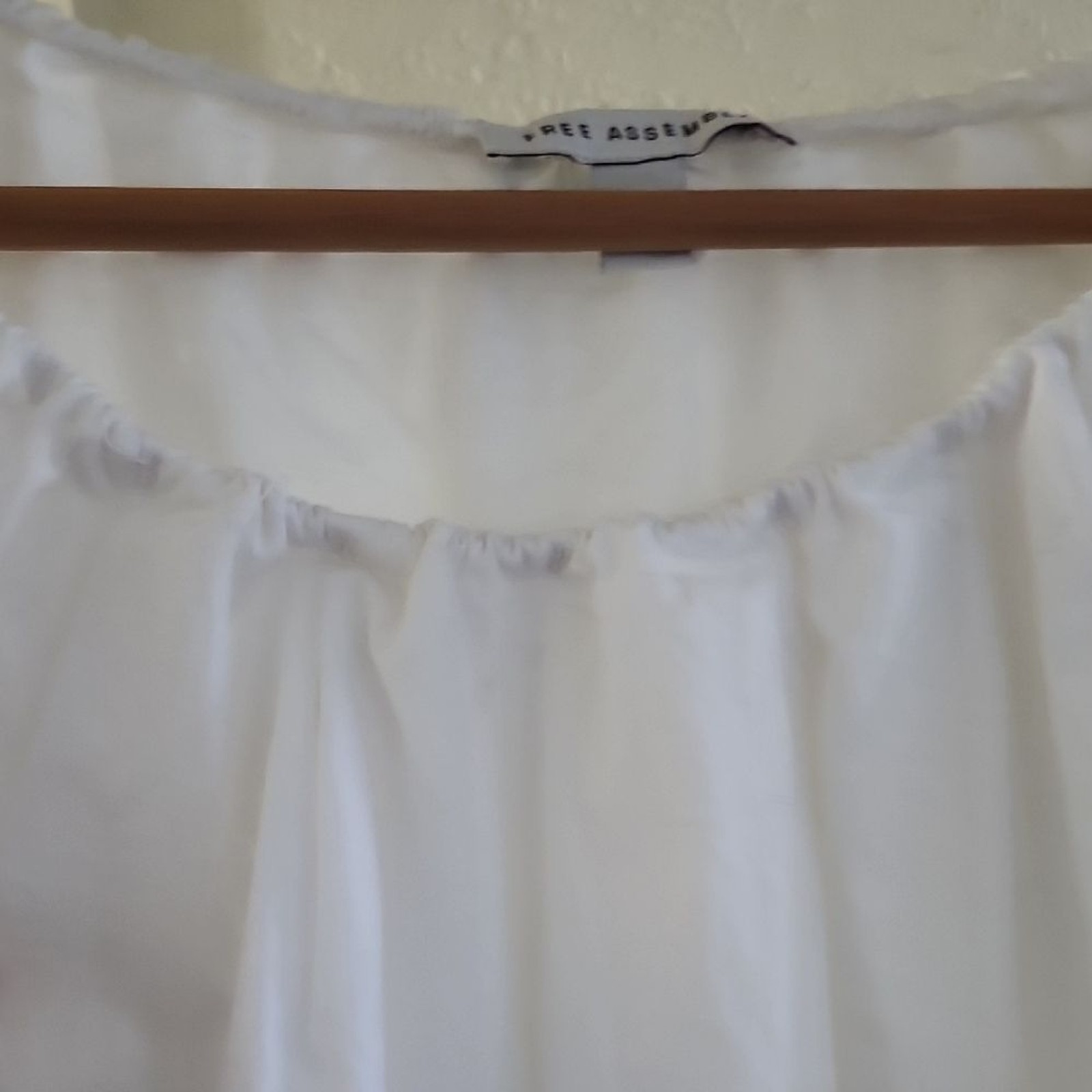 Free Assembly White Pleated Blouson Mini Dress Sz S Beach Vacation Eyelet