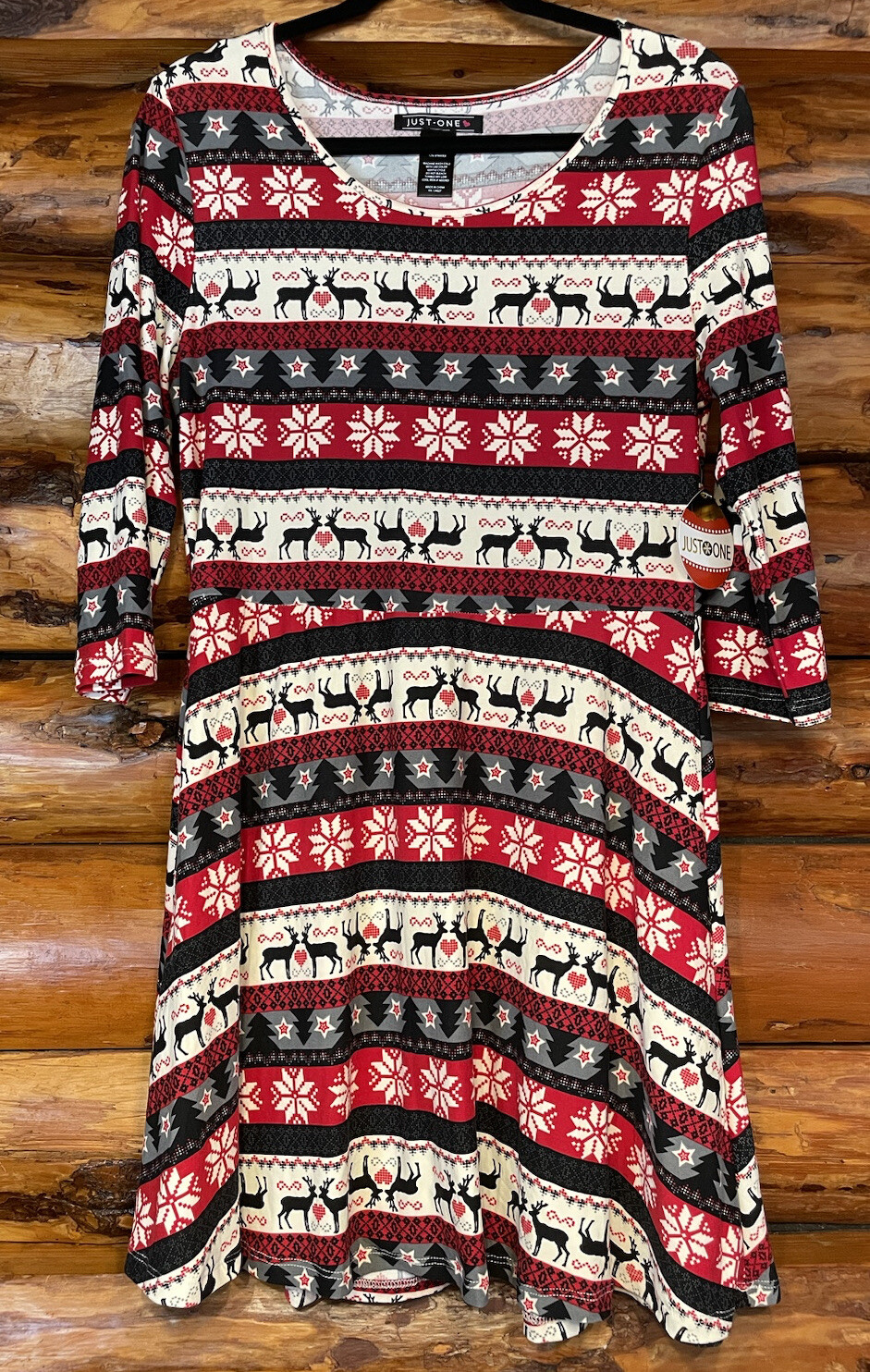 Christmas Reindeer & Snowflakes Dress by Just One Women’s Size Large