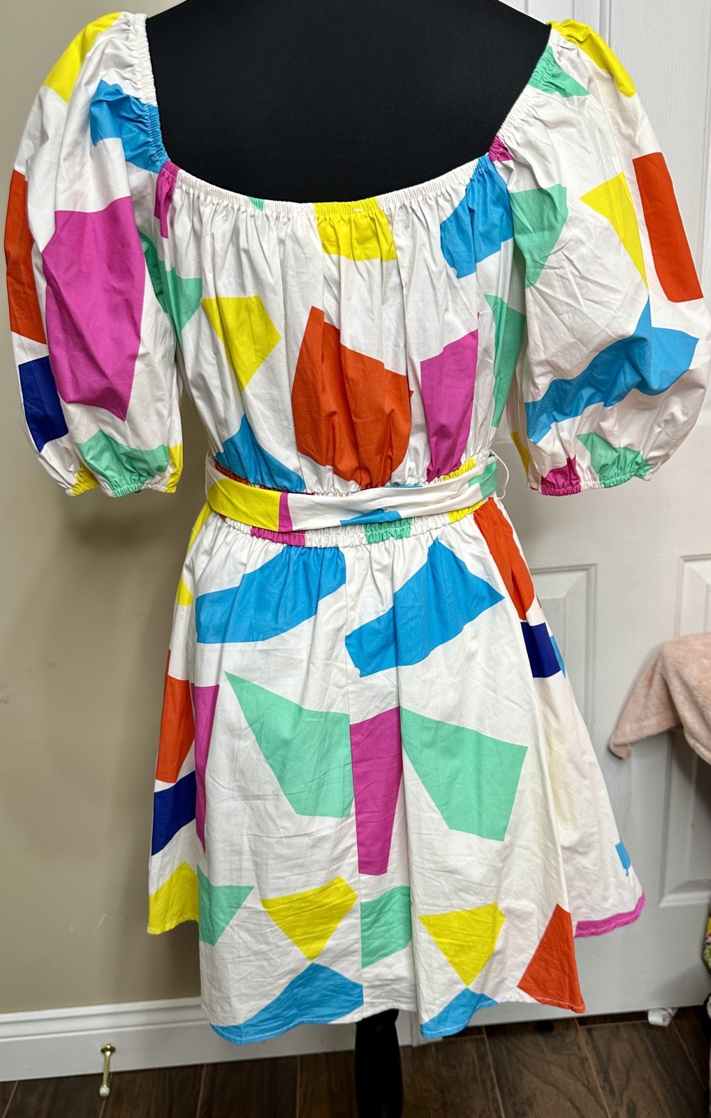 Peach Love California Mini Dress White Vibrant Multicolor Smocked tie waist L