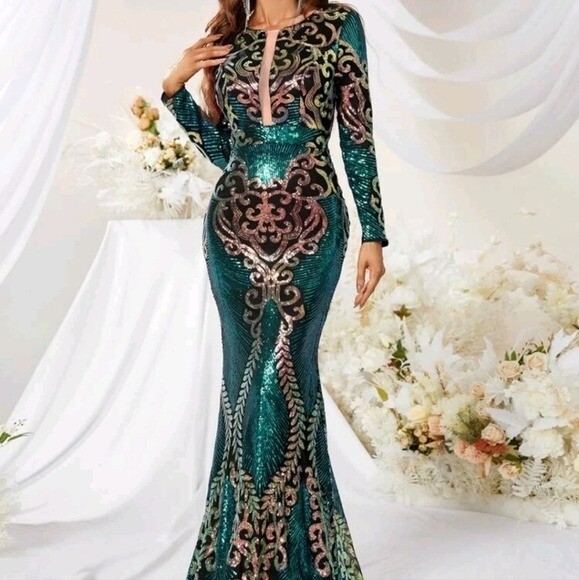 PREMIUM BRAND AND QUALITY SPECIAL EVENT MAXI DRESS
