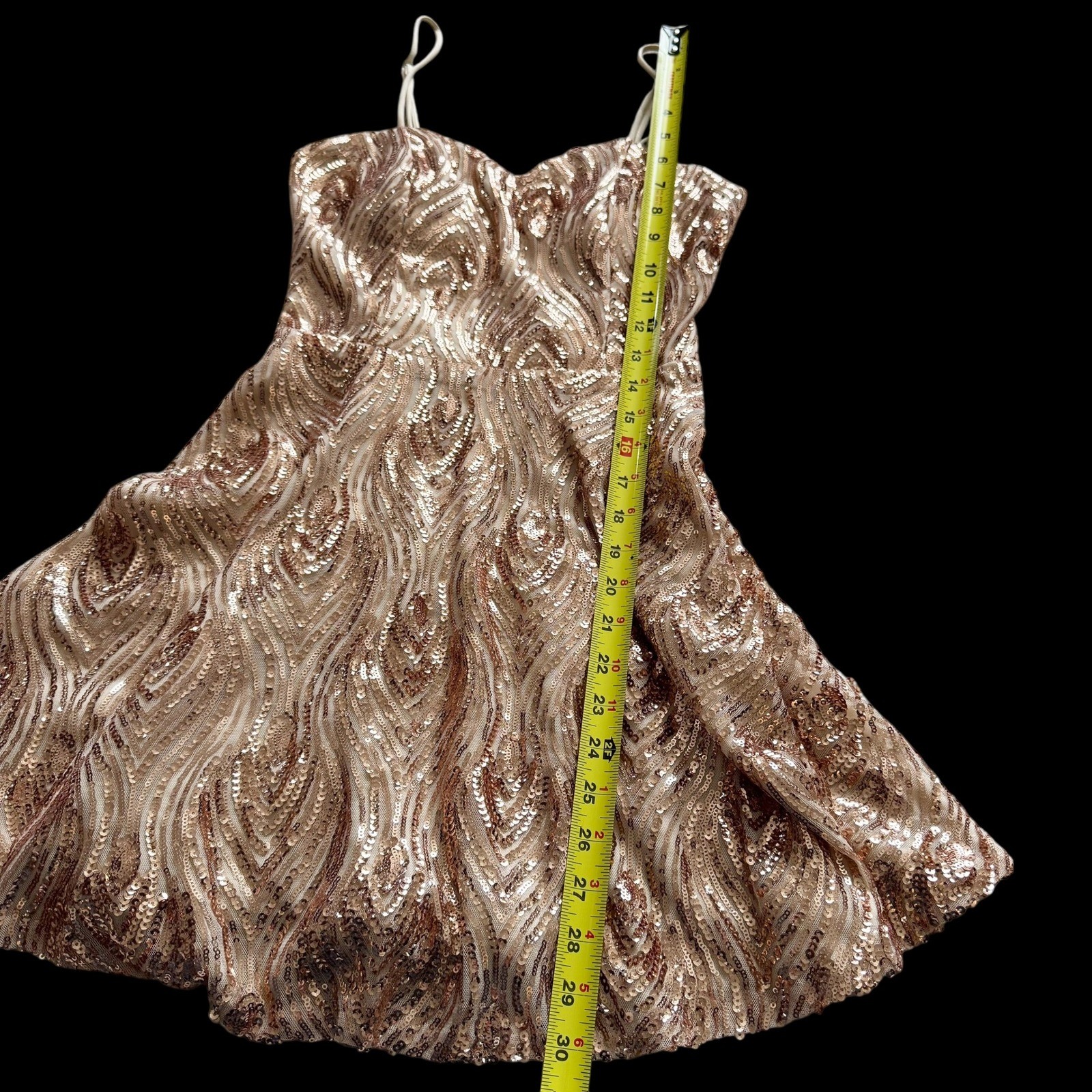 Windsor Rose Gold Sequin Skater Mini Dress Sz Small NWT Glam HOCO Party coquette