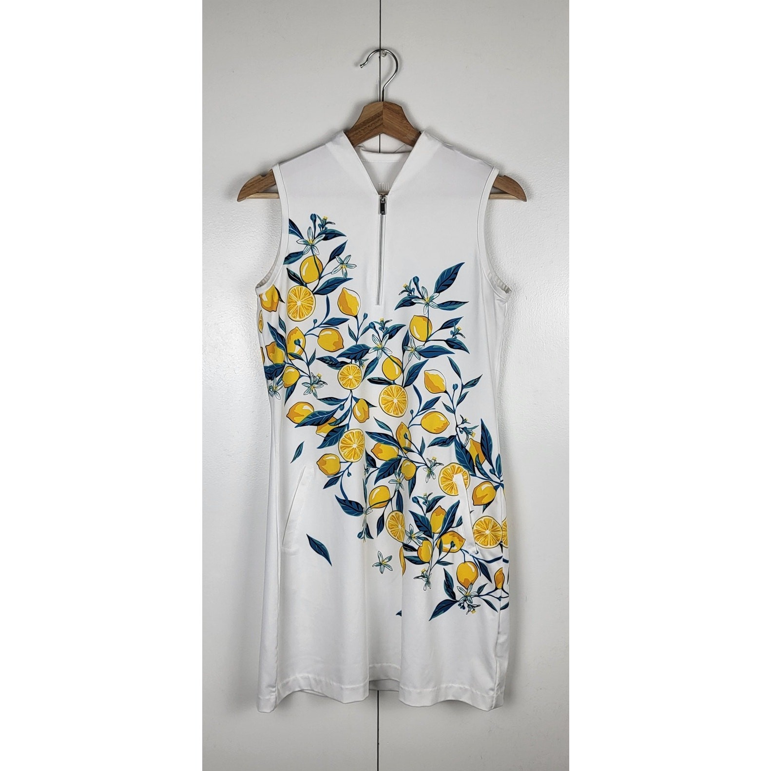 Tail Athletic Tennis Golf Dress White Quarter Zip Performance Dress Small