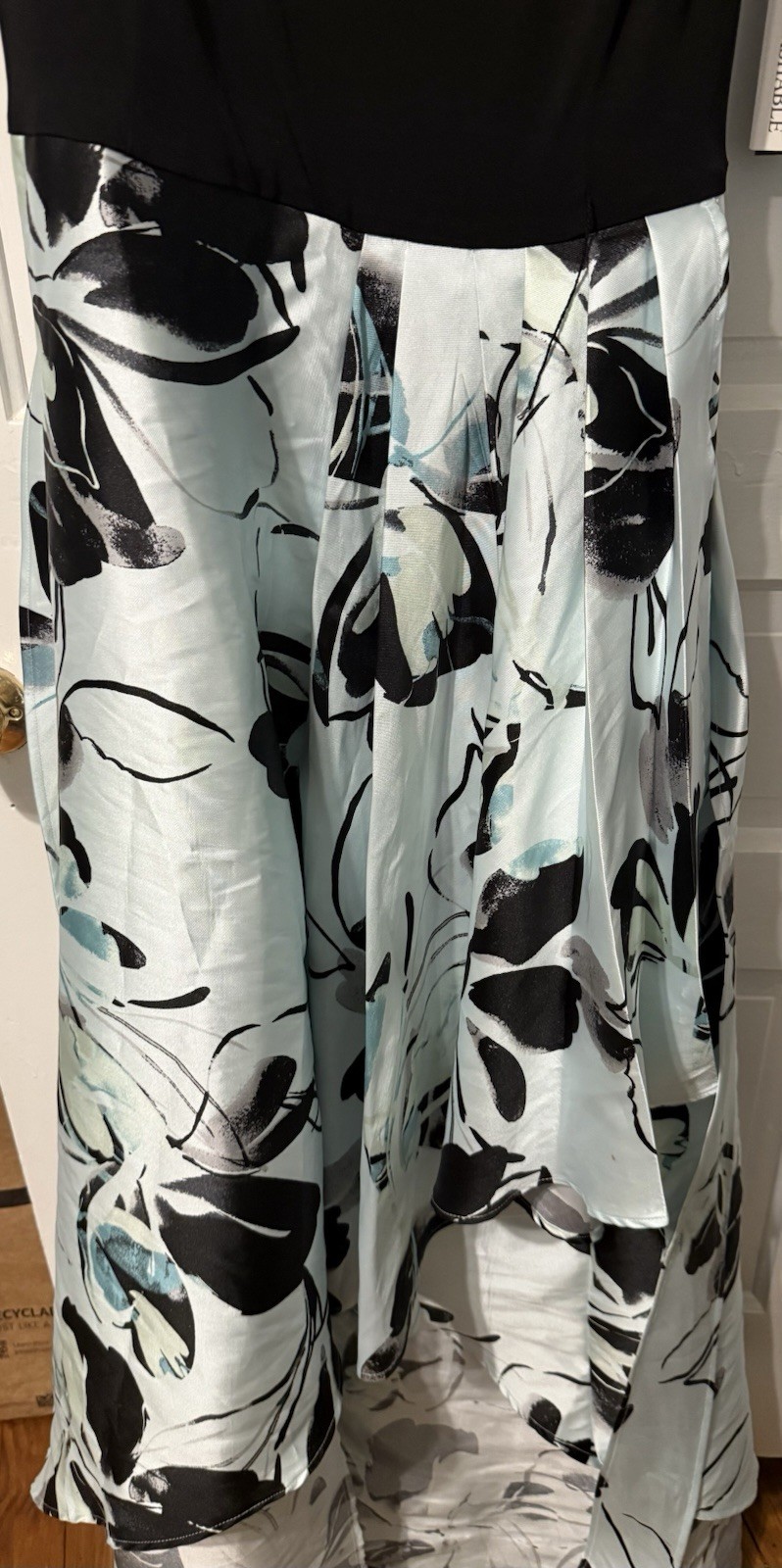 Shelby Nites floral aqua formal silk gown w/knit black top Size 16 NWT bow