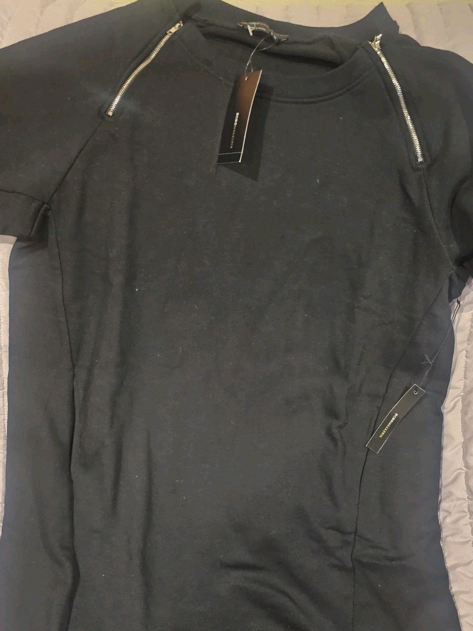 BCBGMAXAZRIA Black Solid Pullover Sweatshirt Women’s Xl Rhinestone Logo Zipper