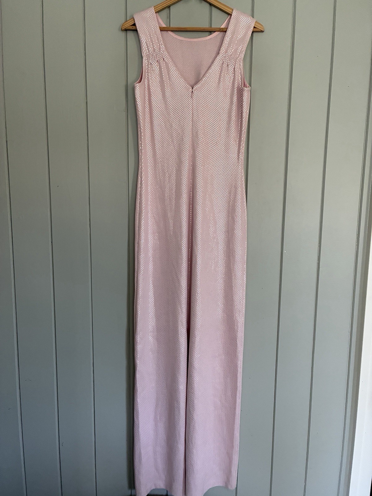 St. John Long Dress 8 Pink Paillete Formal Evening Gown Stretch Sleeveless