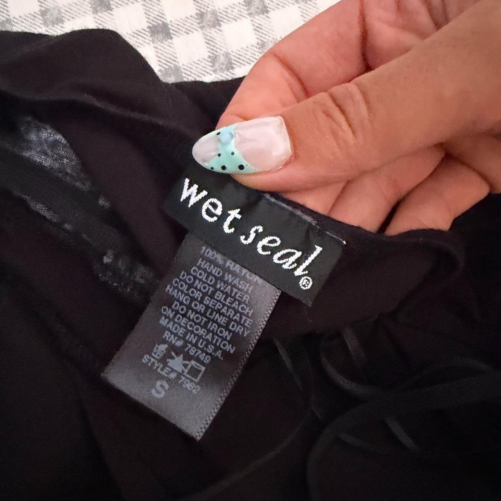 Wet Seal 2000’s hibiscus mni tie back dress