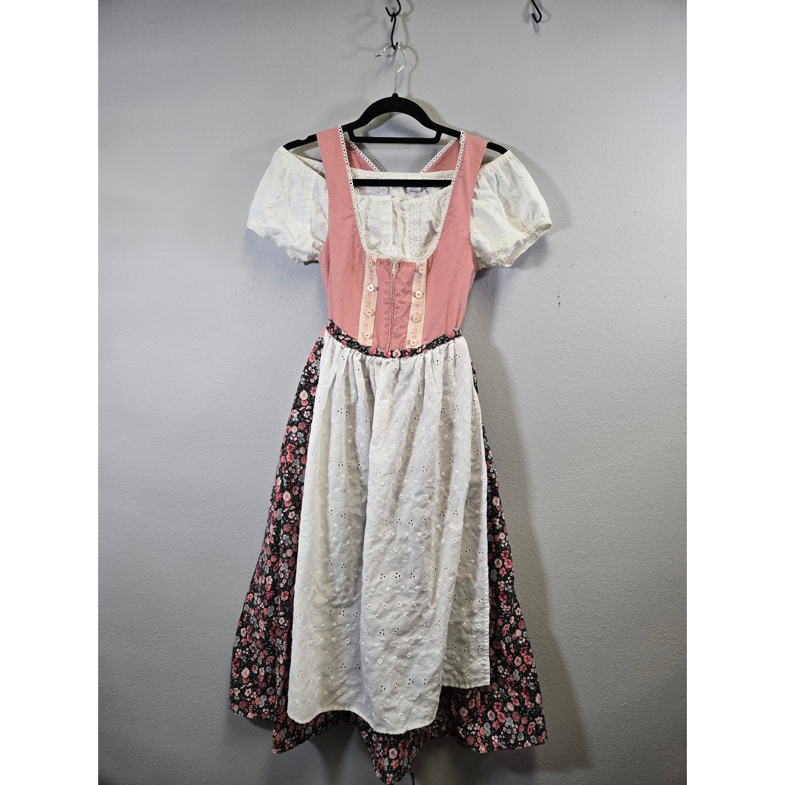 Unbranded Oktoberfest Dirndl German Folk Pink Floral Lace Dress Set Medium