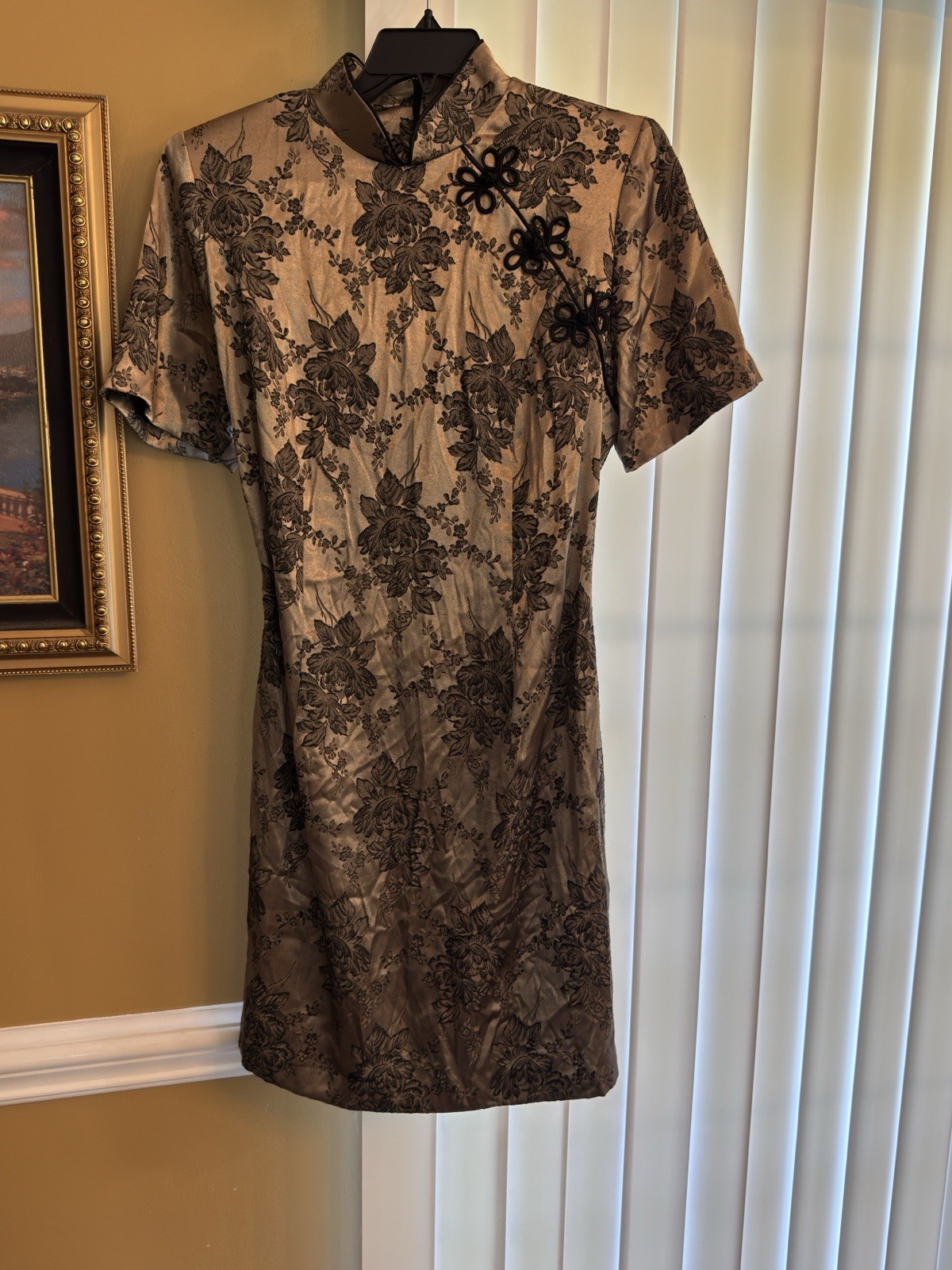 Vintage Gold Embroidered Traditional QiPao Dress slight used Vintage Asian Dress