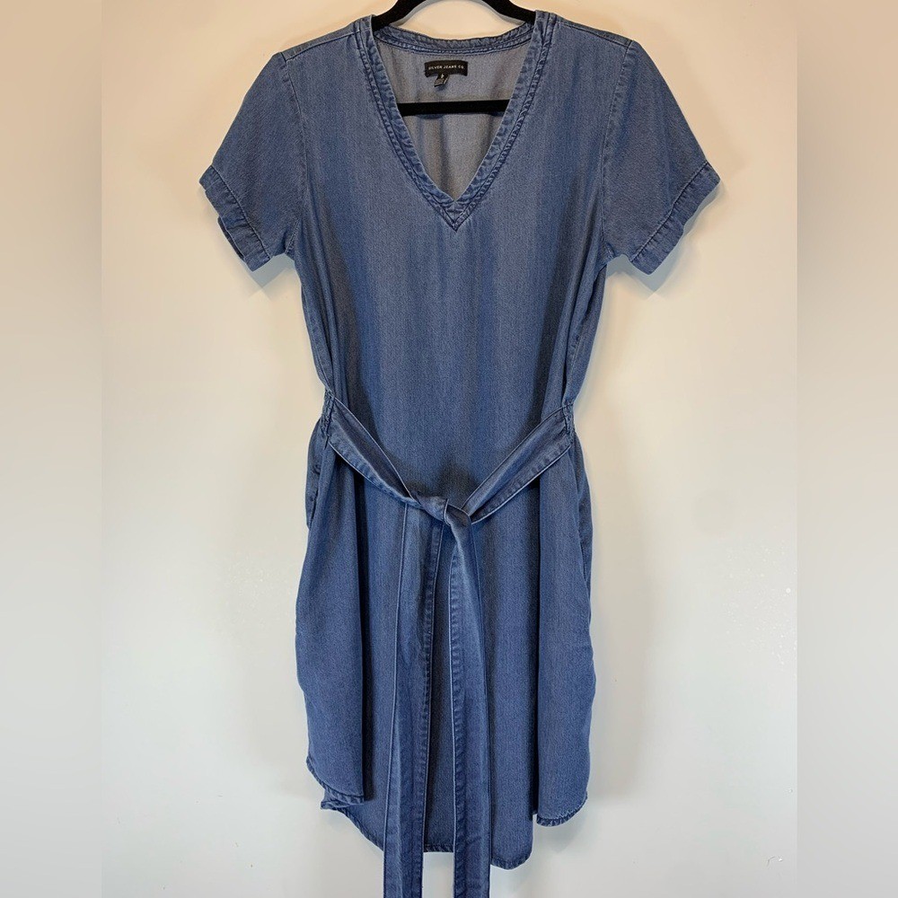 Silver Jeans Blue Lyocell Chambray V-Neck Midi Dress – Size Large