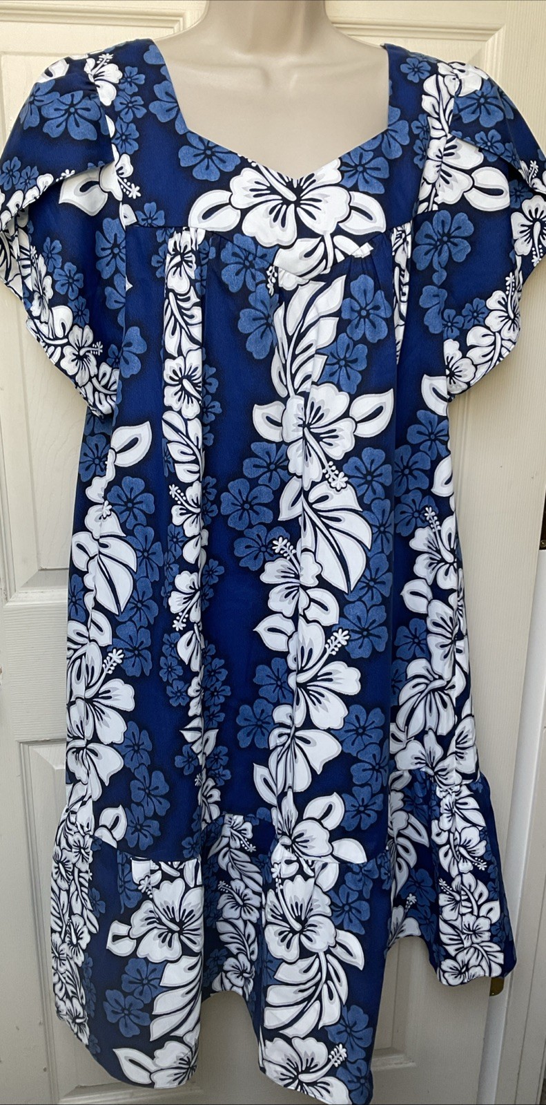 Vintage Jade Fashions Hawaii Mumu Blue White Cotton Hibiscus Tropical Size XL