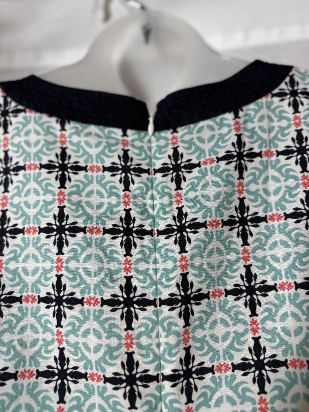 Talbots Linen Blend Sleeveless Shift Dress Geometric Teal Blue Womens Size 10