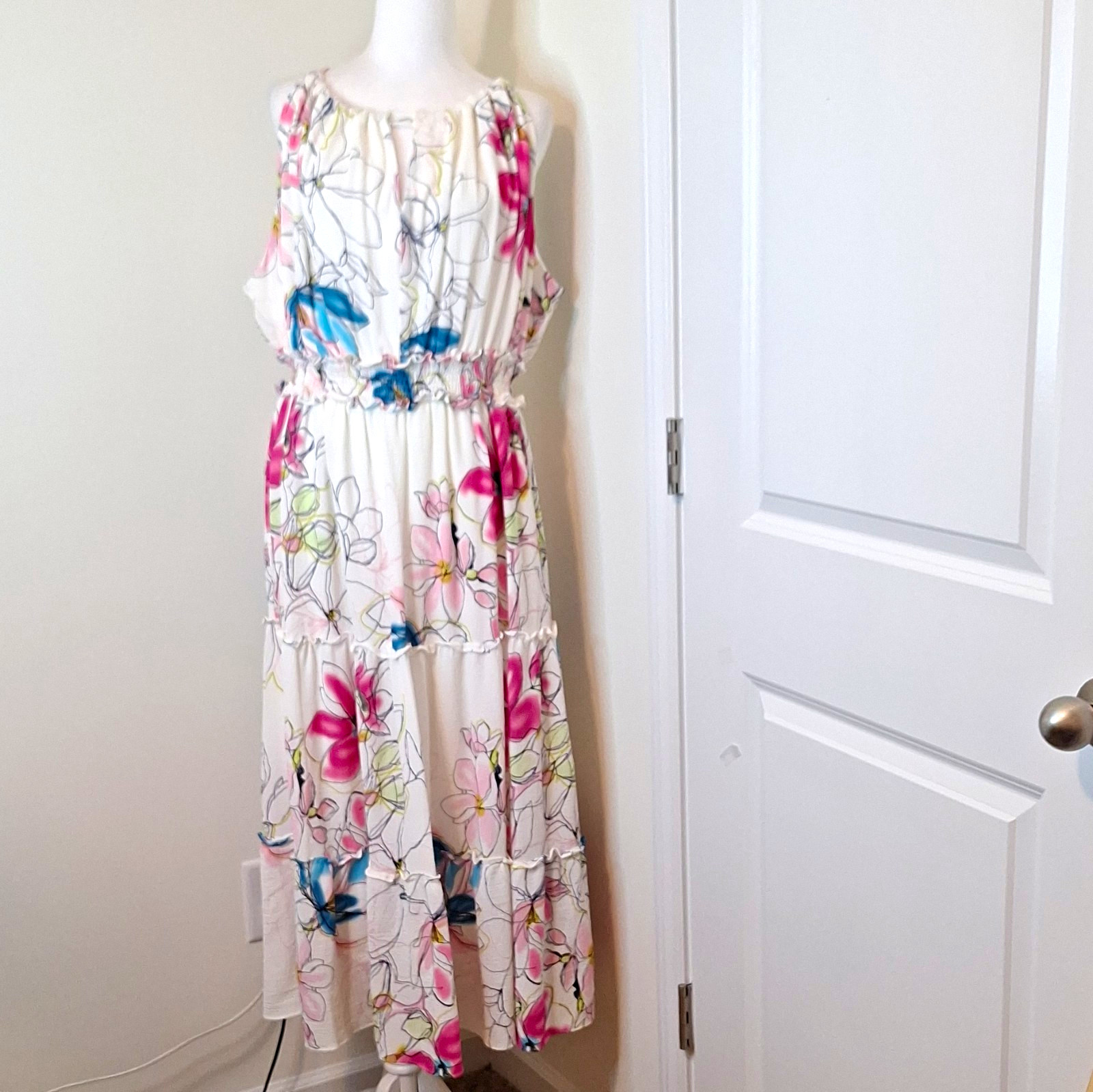 Lane Bryant White Floral Maxi Midi Dress Round Neck Sleeveless Smocked Tie 18/20