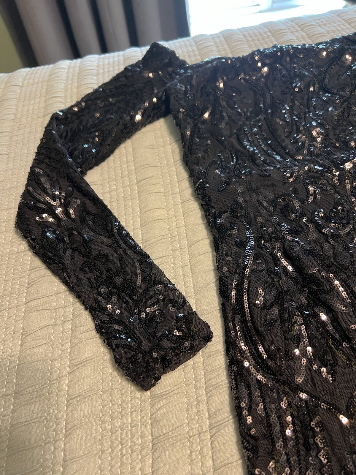 Windsor Sierra Sequin Off The Shoulder Black Formal Mermaid Dress Size S