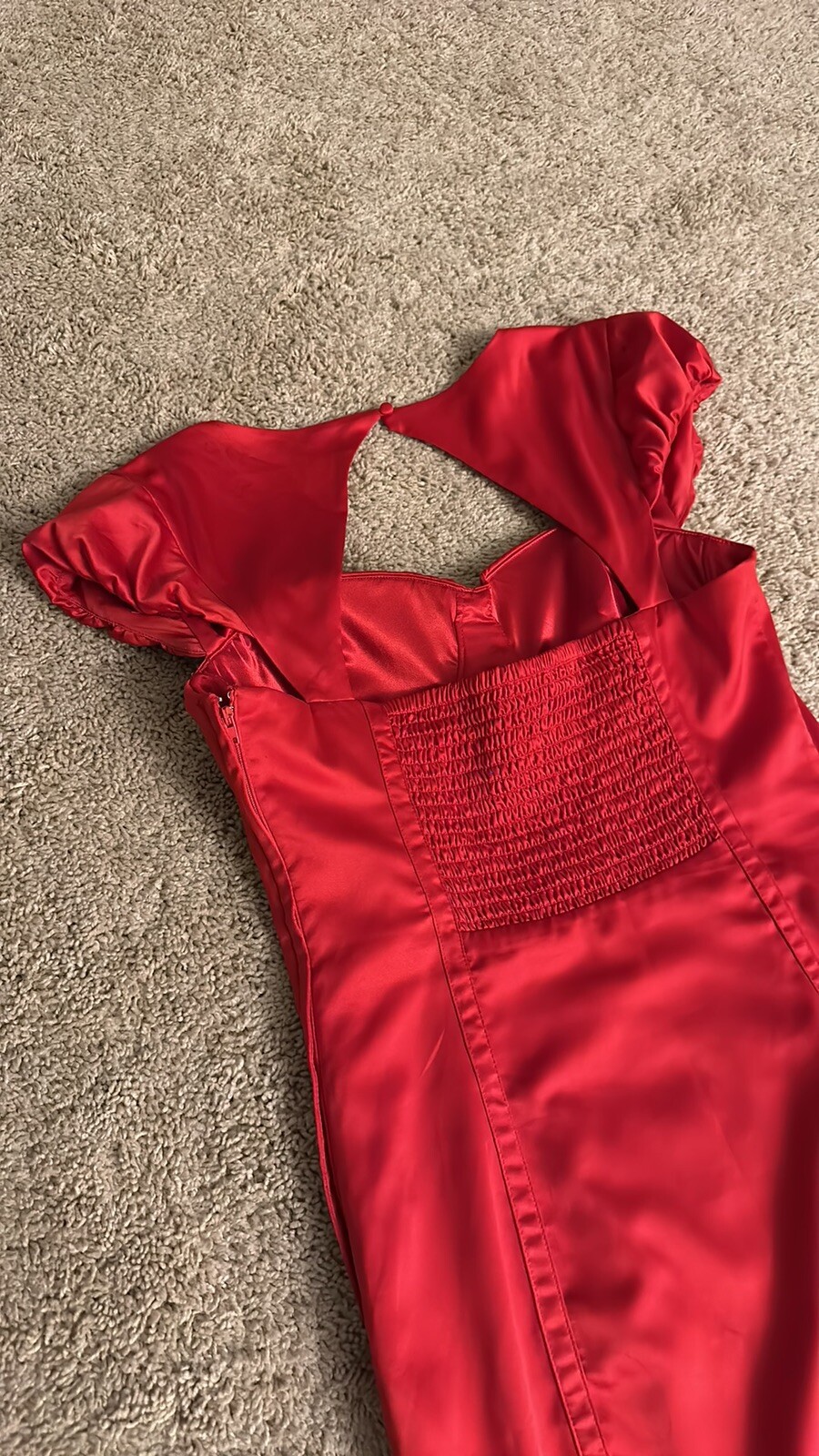 Guess Los Angeles Red Satin Ruched Bodycon Mini Dress Puff Sleeve Keyhole Back 8
