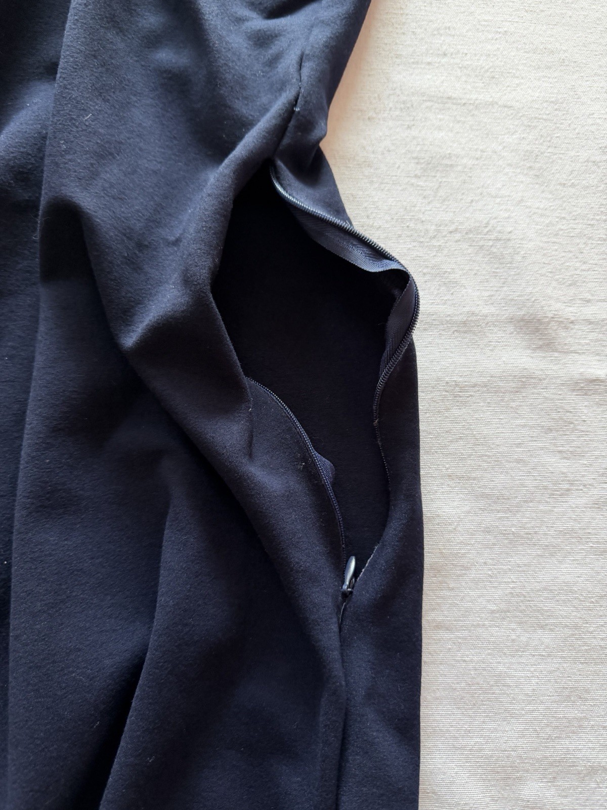 Urban Coco Navy Solid Sheath Dress Boat Neck Knit Stretch Zip Knee Length S