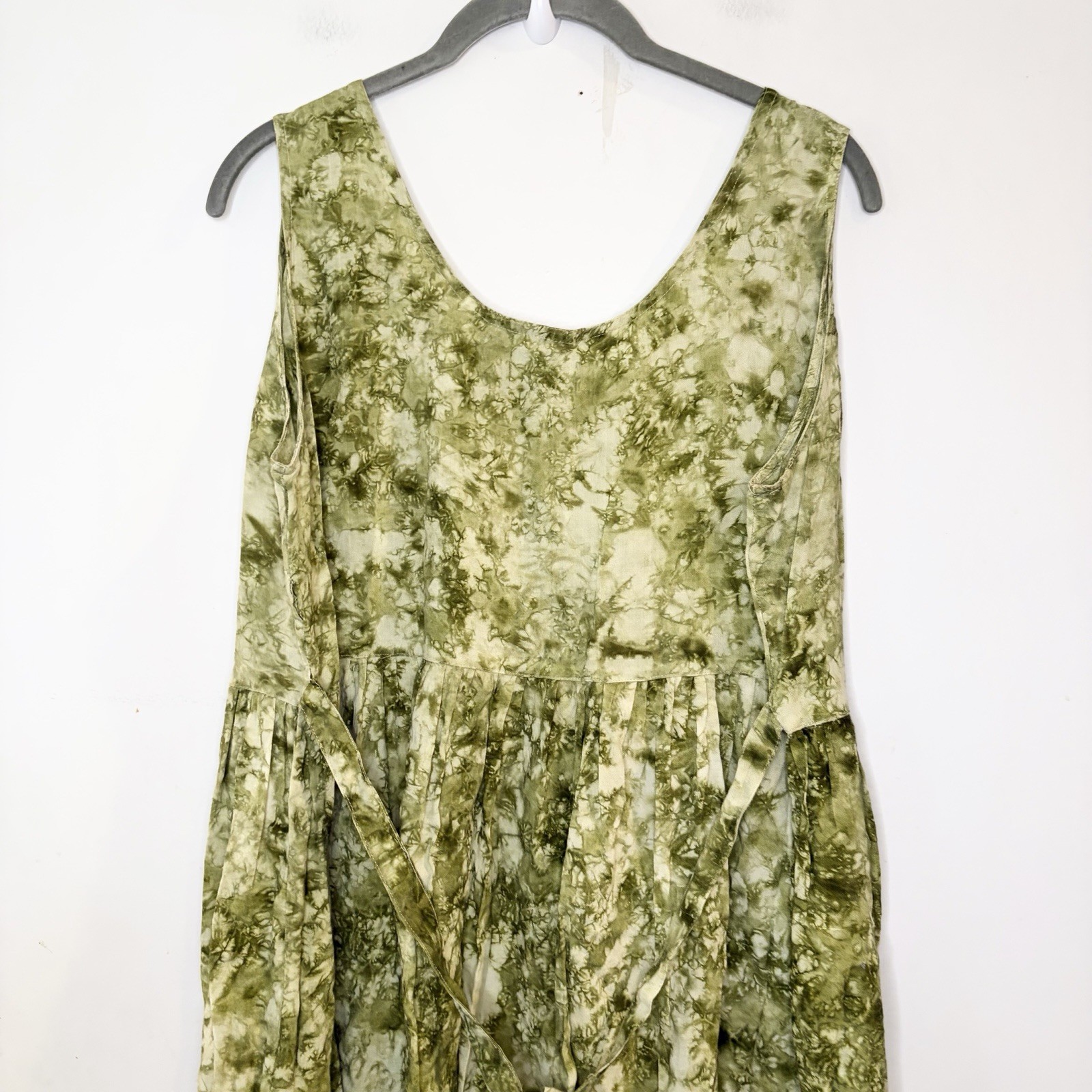 Mamta Free Size Green Tie Dye Sleeveless Fairy Dress Button Front babydoll boho