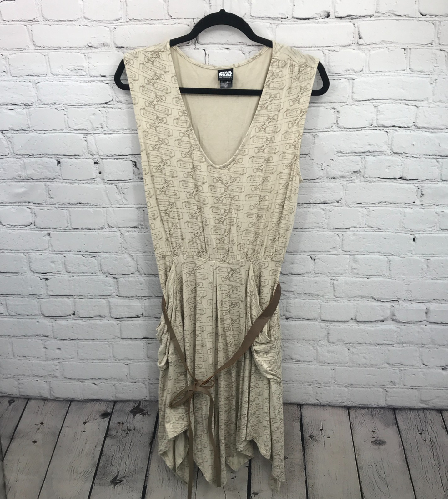 Star Wars Dress Womens Medium Her Universe Rey Dress Jakku scavenger Hot Topic