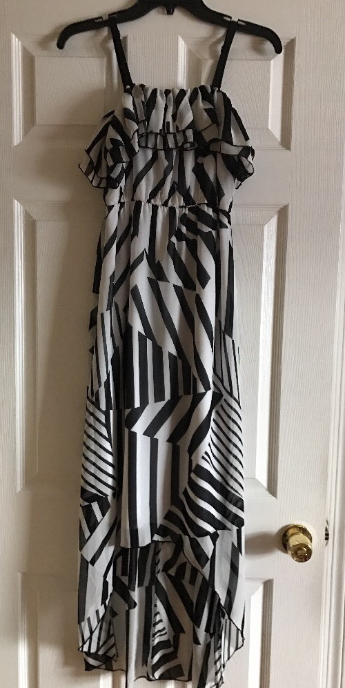 NEW CATCH MY I Women’s Spaghetti Strap Uneven Hem Ruffle Dress Black White sz S