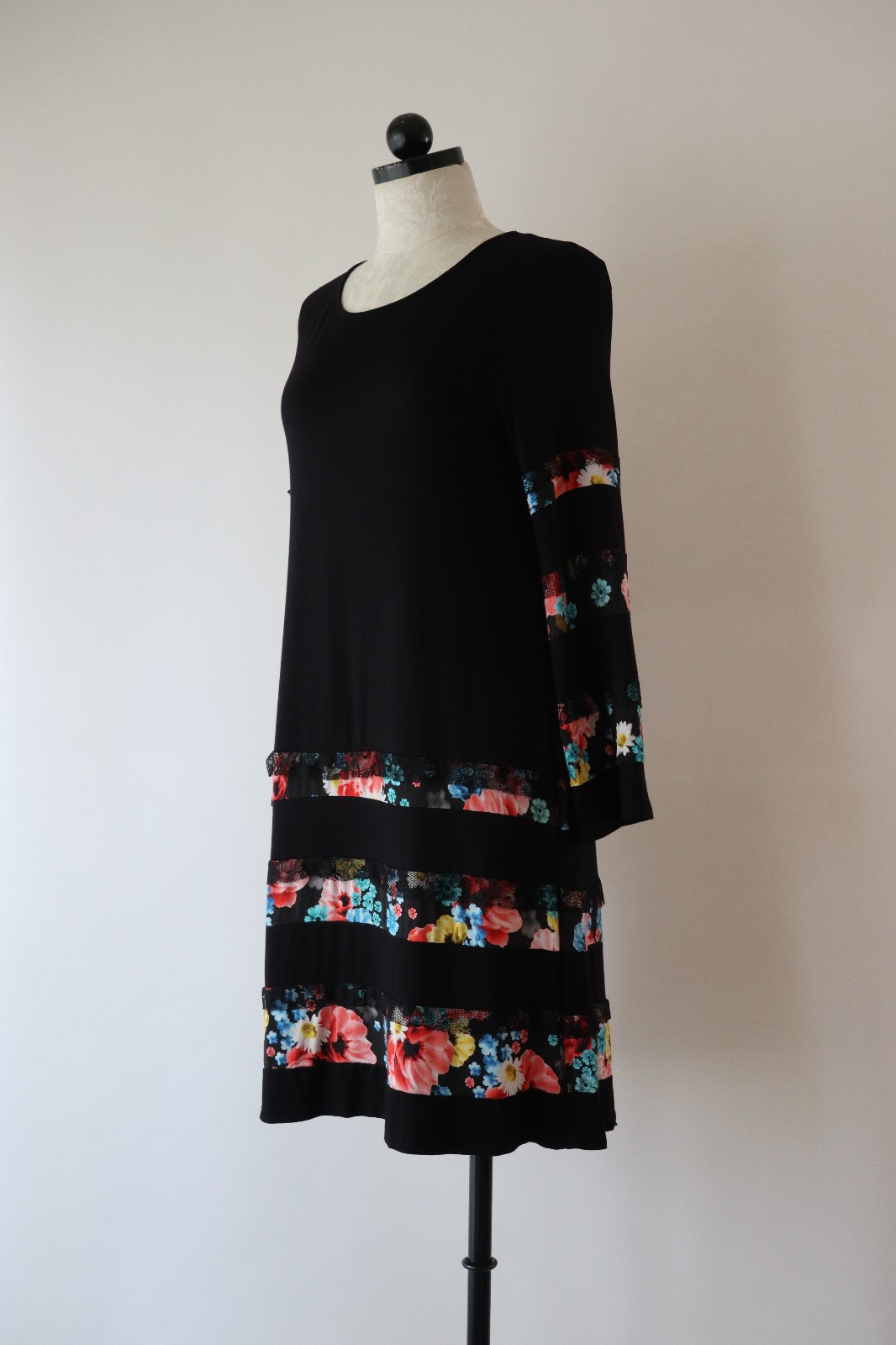 Desigual Black Jersey Colorful Floral Stripes Lace Ruffles Tshirt Dress Women L