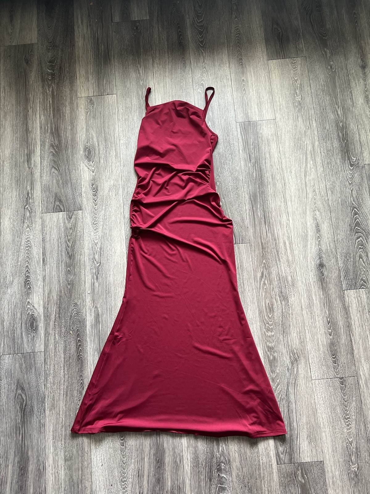 Women’s burgundy Solid Ruched Spaghetti Strap Sleeveless Maxi Dress Size S