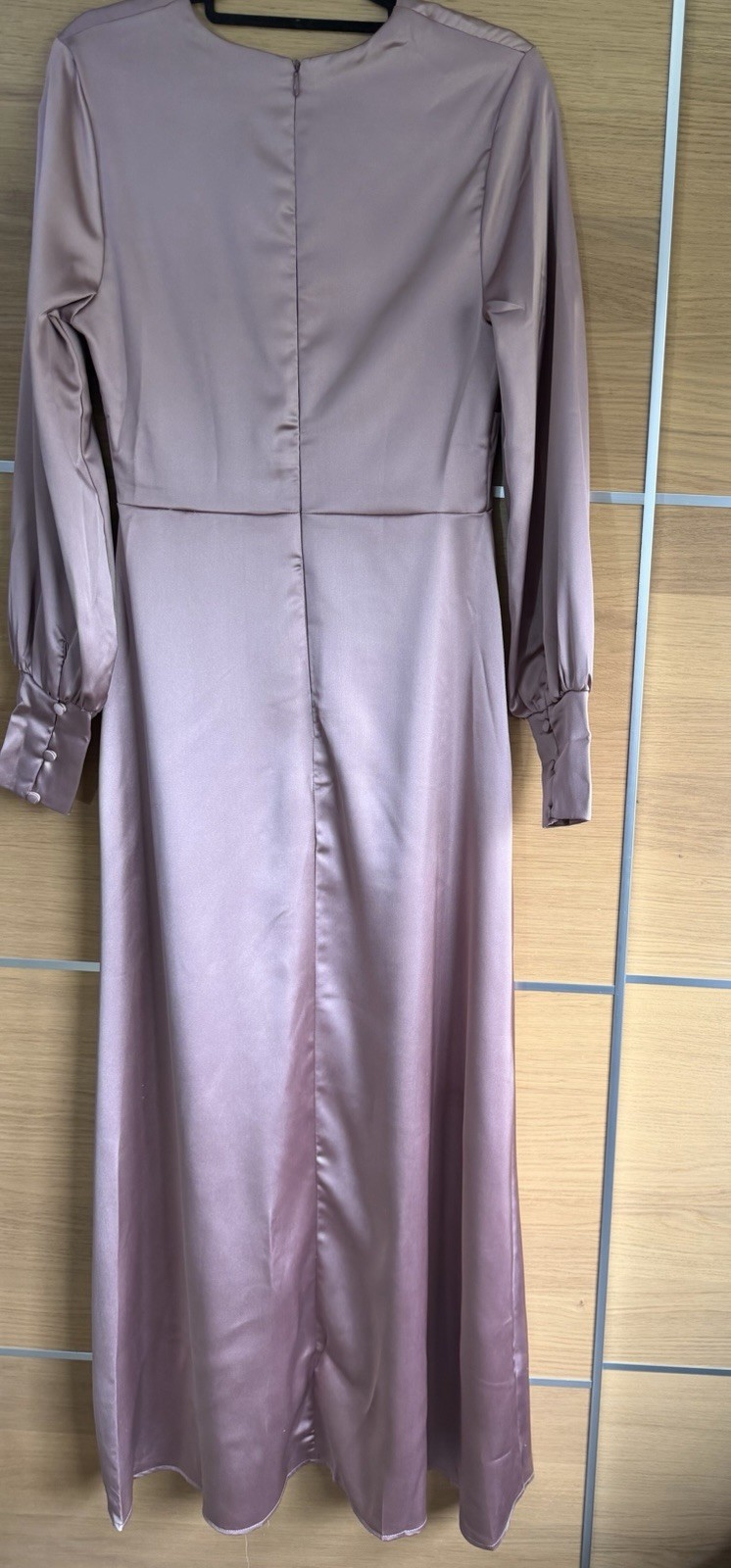 Blume Bridal size 10 Satin Plunge Maxi Dress Blush Pink Wedding Guest Bridesmaid