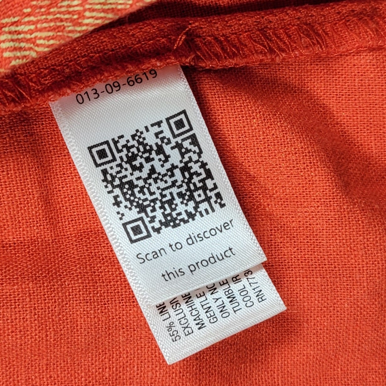 Universal Thread Dress Womens Medium Orange Smocked Top Adjustable Straps Summer