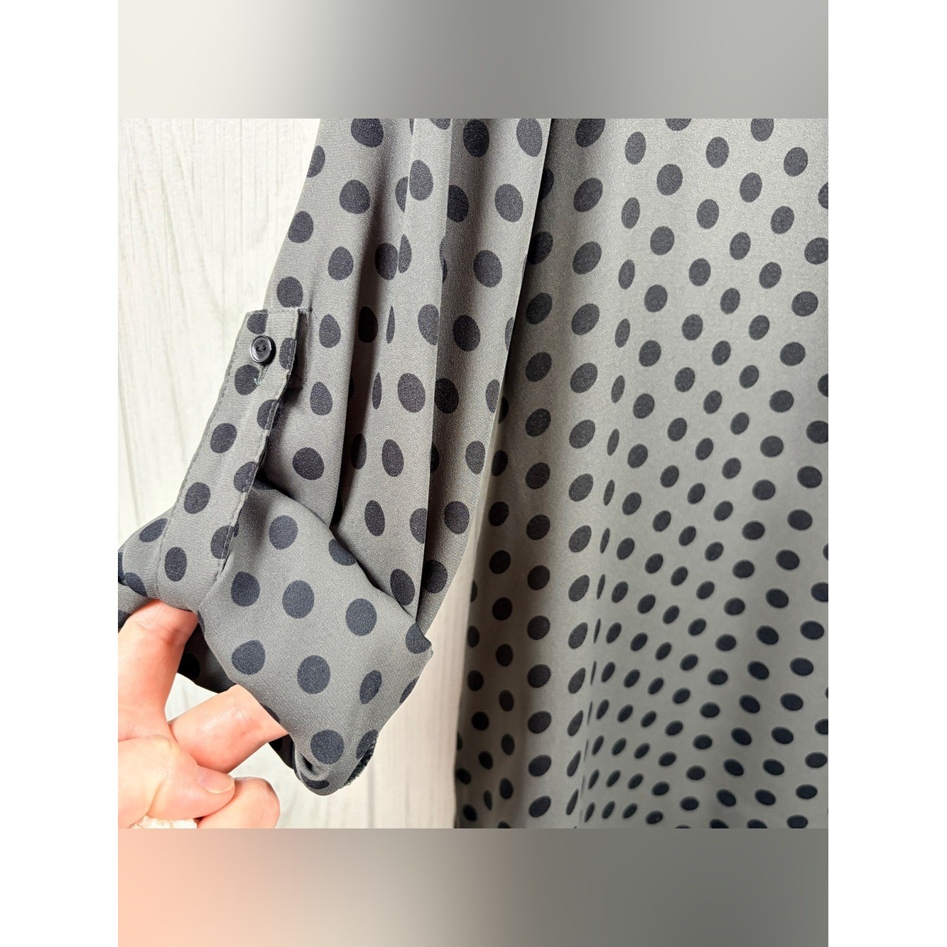 LOFT Lightweight Grey and Black Polka-Dot Mini Shift Shirt Dress, Medium