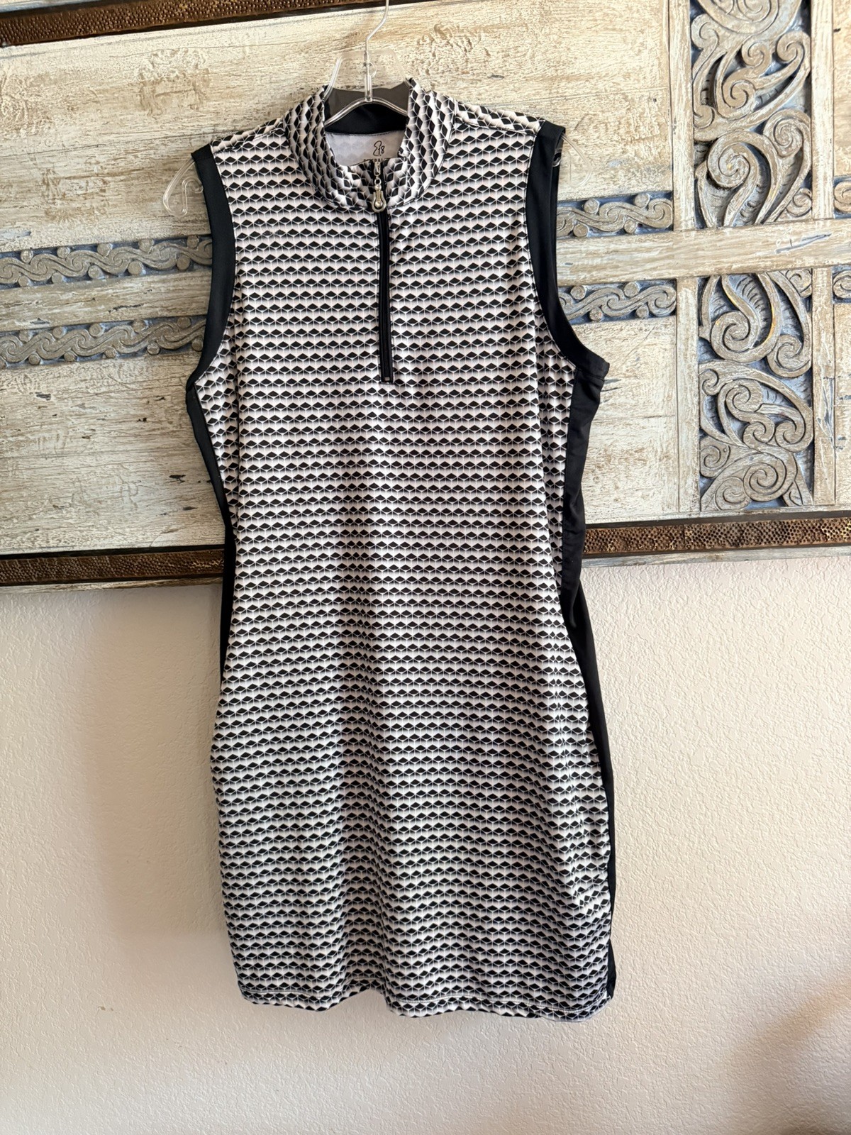 Emerald 18 Golf Dress Womens M Black White Geometric Sleeveless Quarter Zip