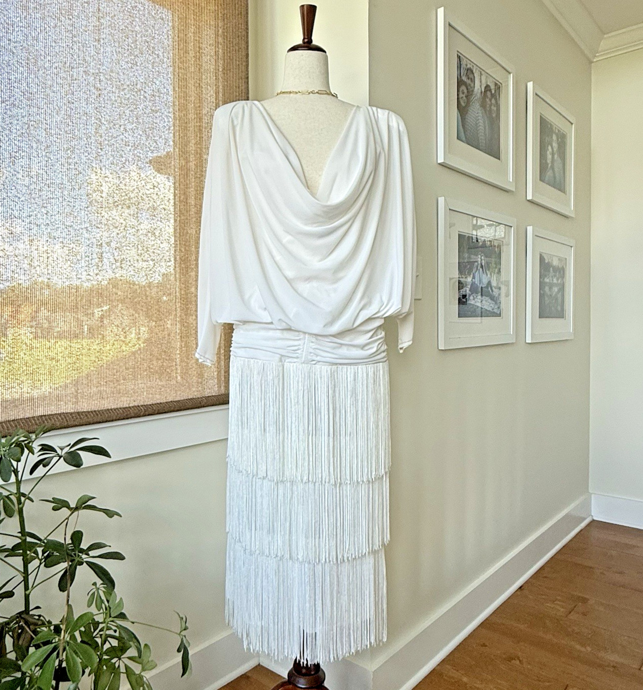 Vintage 1970s Pat Richards by Michael Maiello Dress Womens Size 10 White Fringe