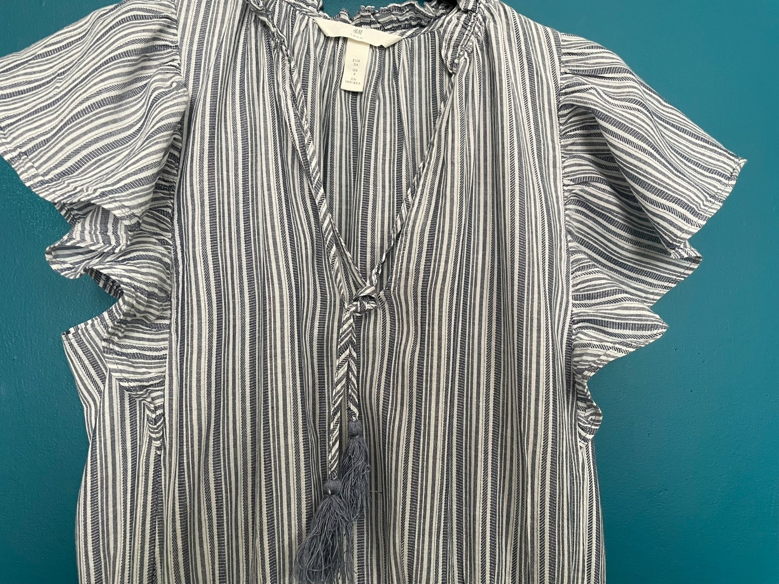H&M Pale Grey Elasticated Waist Cap Sleeve Knee Length Dress-Size 6