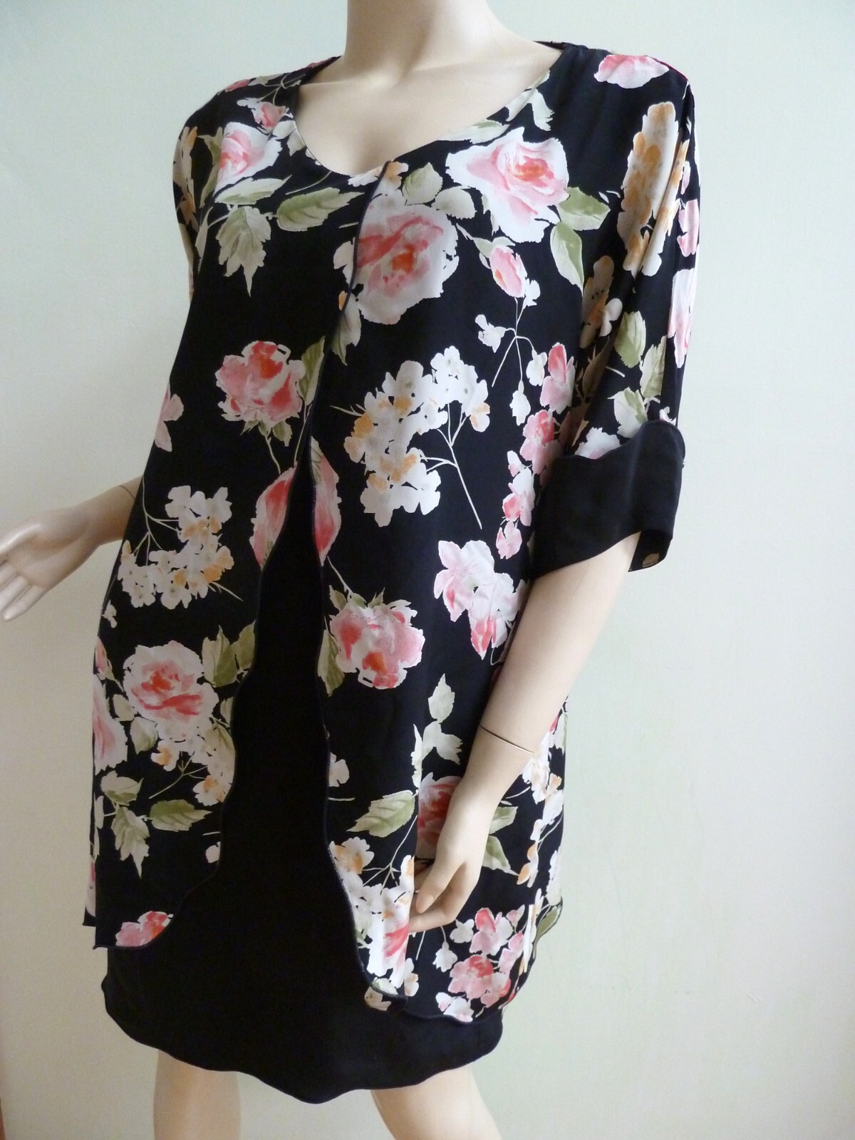 Holly Harp For Bergdorf Goodman Cocktail Dress Small 100% Silk Black Floral VTG