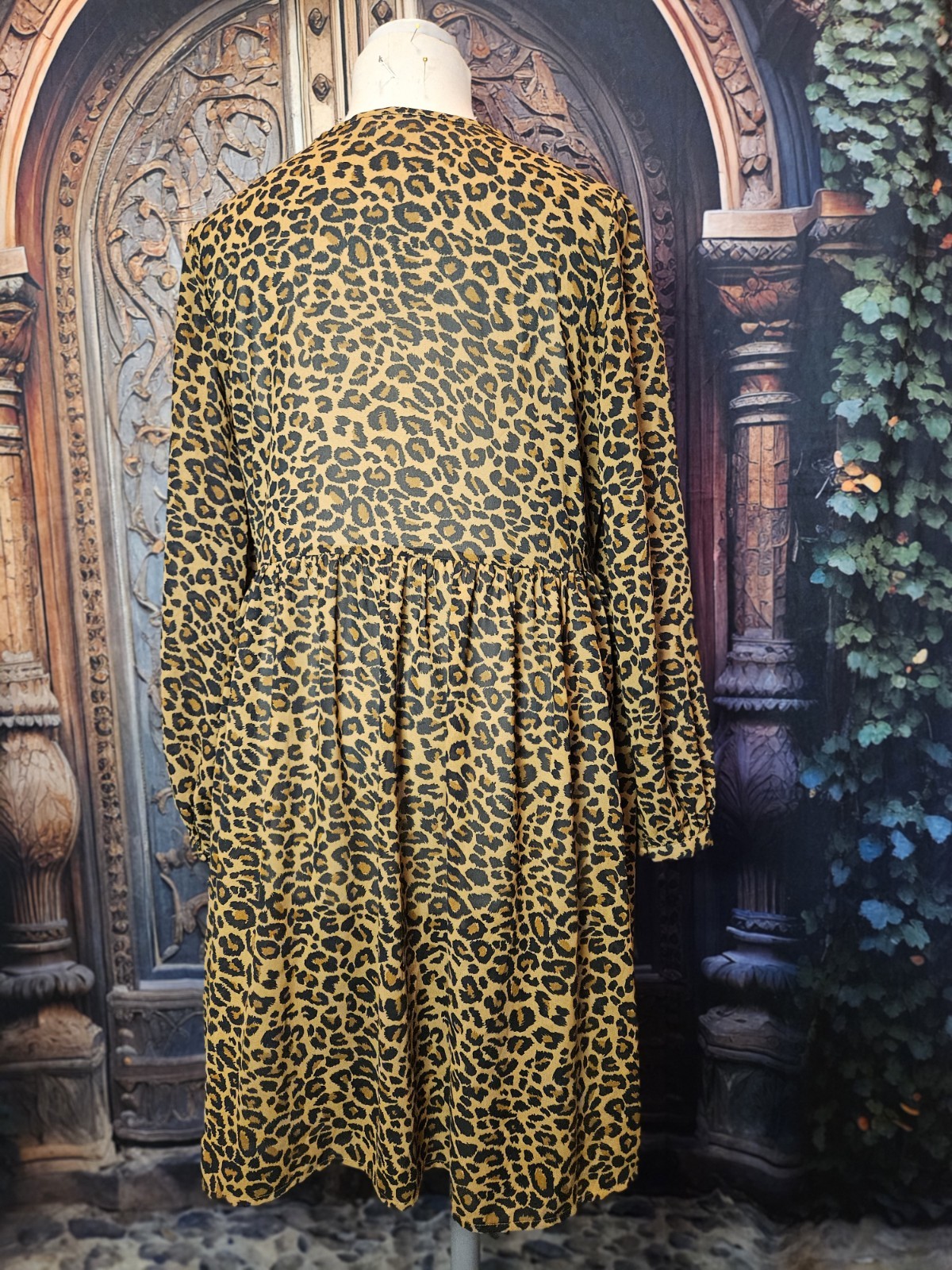 Time and Tru Dress L Silky Leopard Print Boho Hippie Peasant Babydoll Sundress
