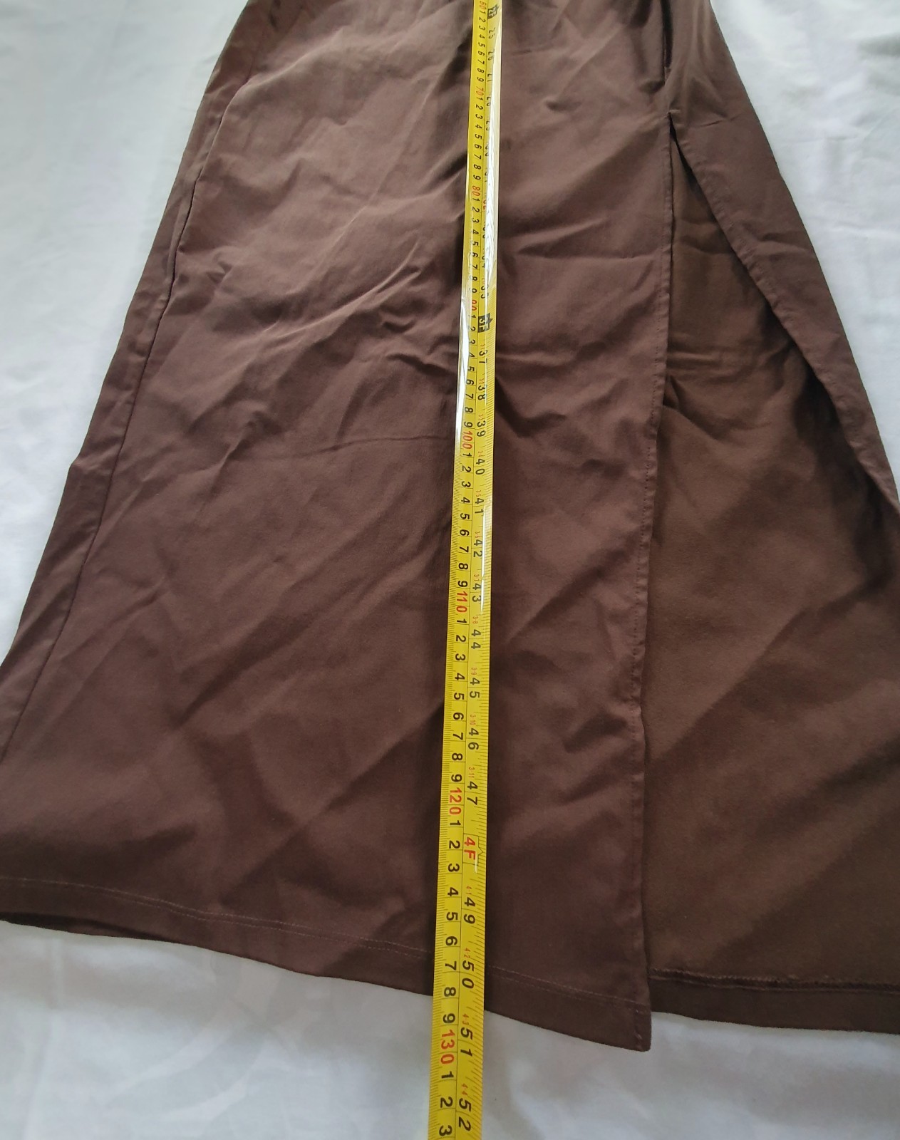 Stradivarius, brown, It features a crew neck, sleeveless, high side leg slit. S