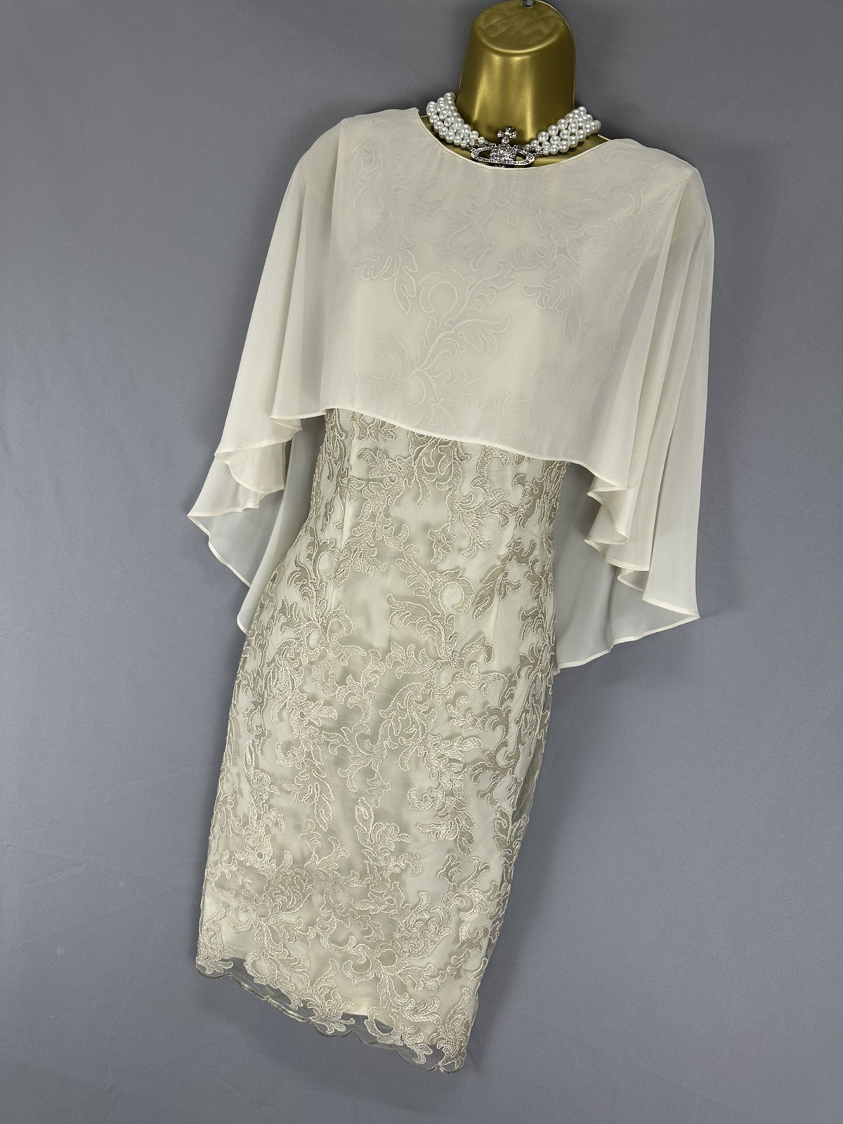 Gina Bacconi cream lace cape style mother of the bride/groom dress 12