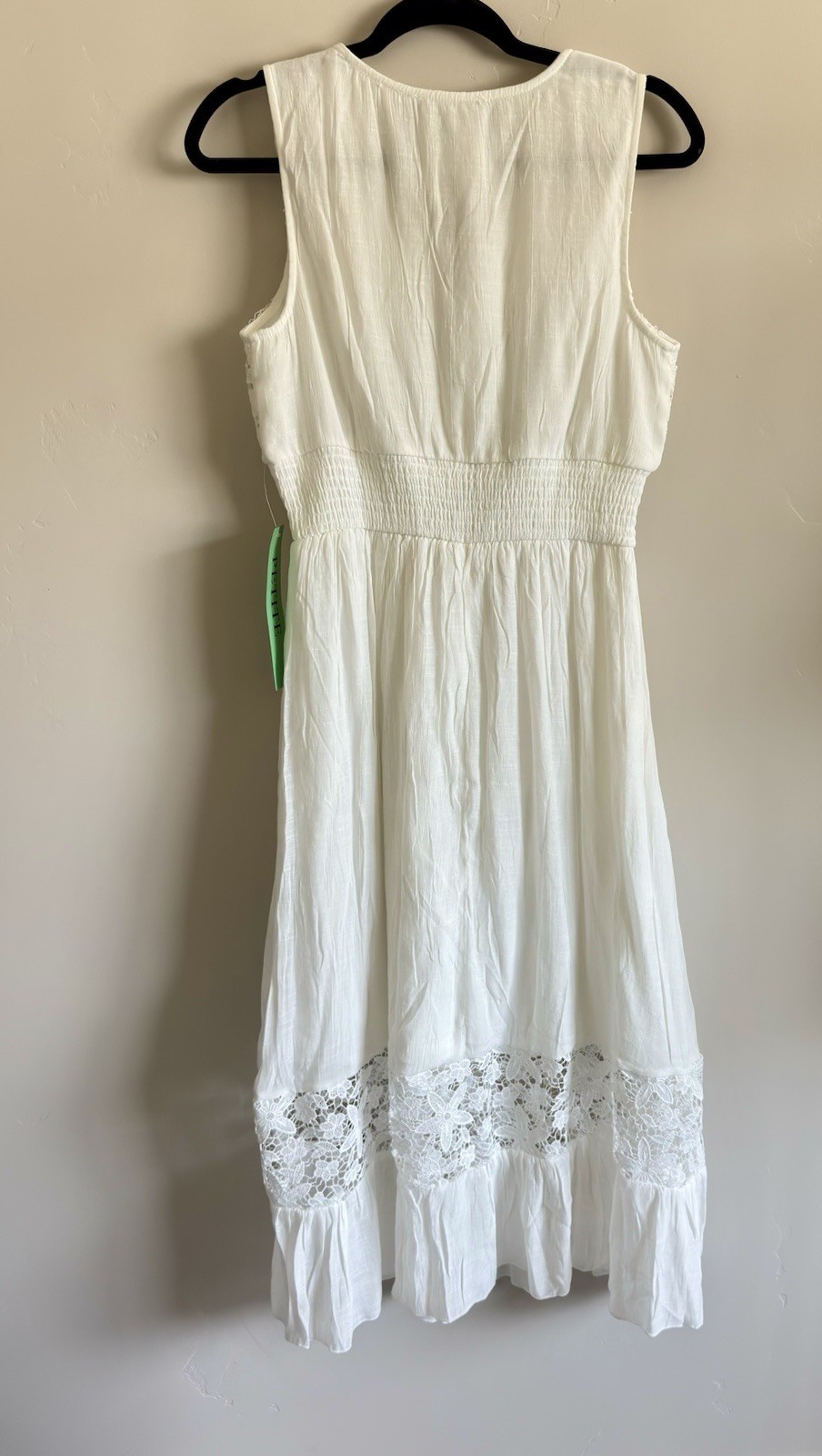 J GEE Size PM White Smocked Fit Sleeveless Embroidery Beach Dress NWT