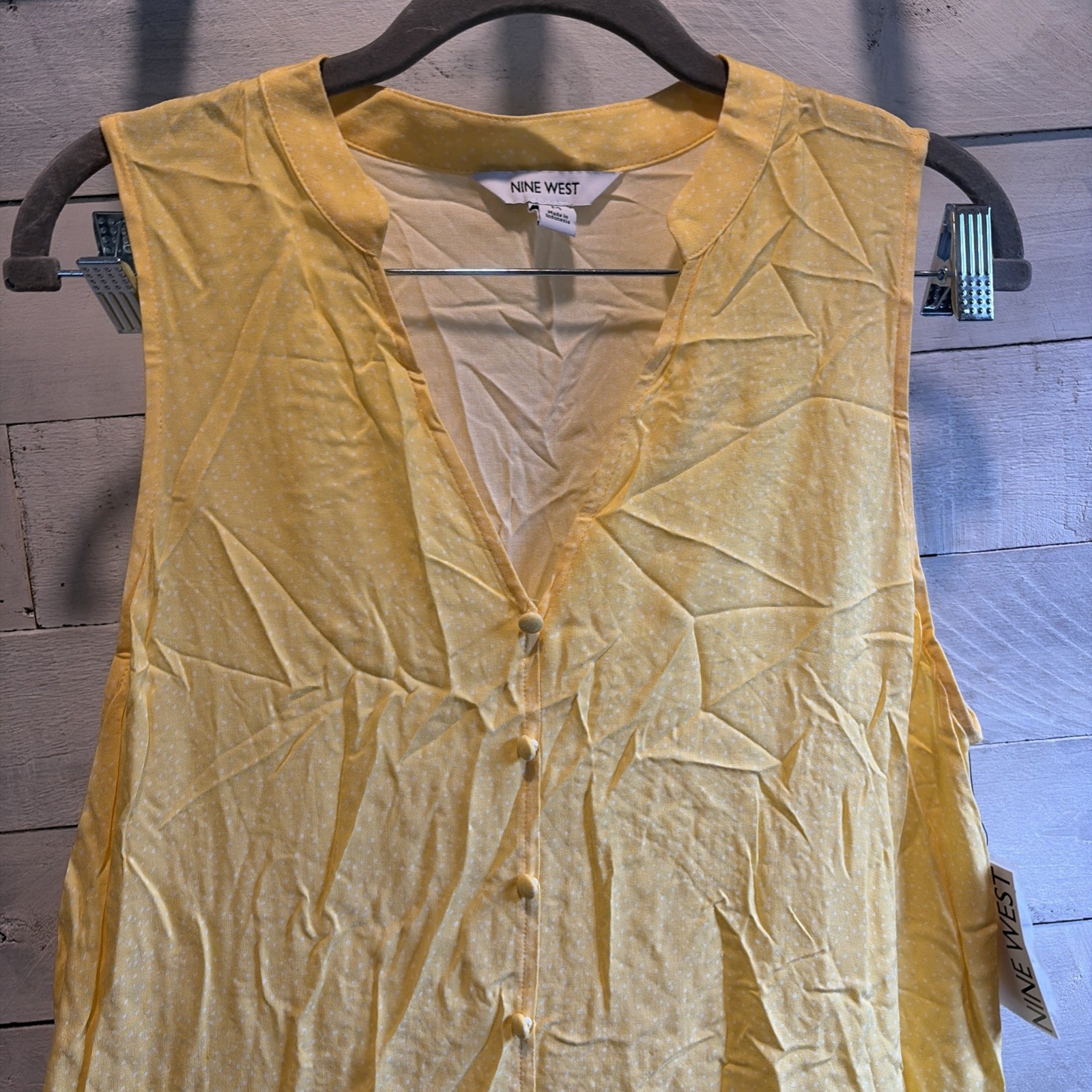 Nine West Yellow Spring sleeveless dress Medium Lightweight Beach Casual VNeck