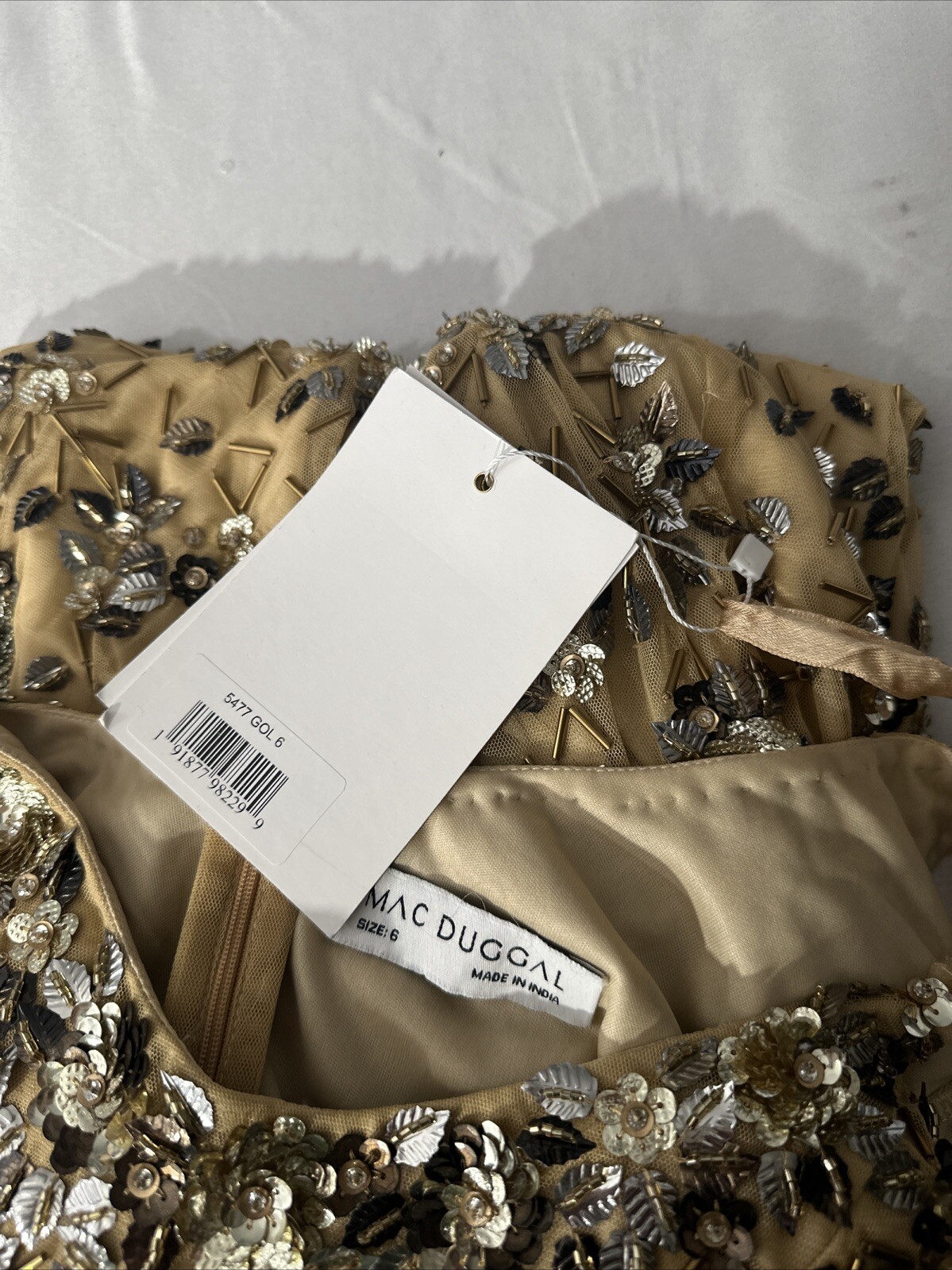 NWT $598 Mac Duggal [ 6 ] 5477 Floral Embellished Scoop Neck Gown Gold S1620