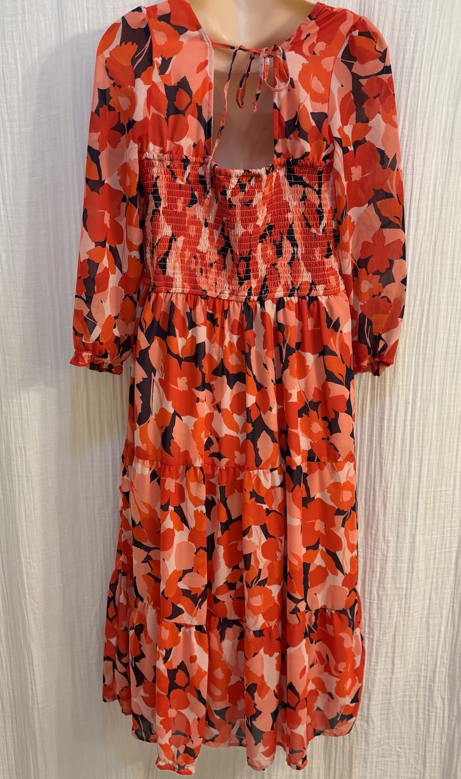 Sincerely Jules Red and Pink Floral Long-Sleeve Tiered Midi Dress. Size Large