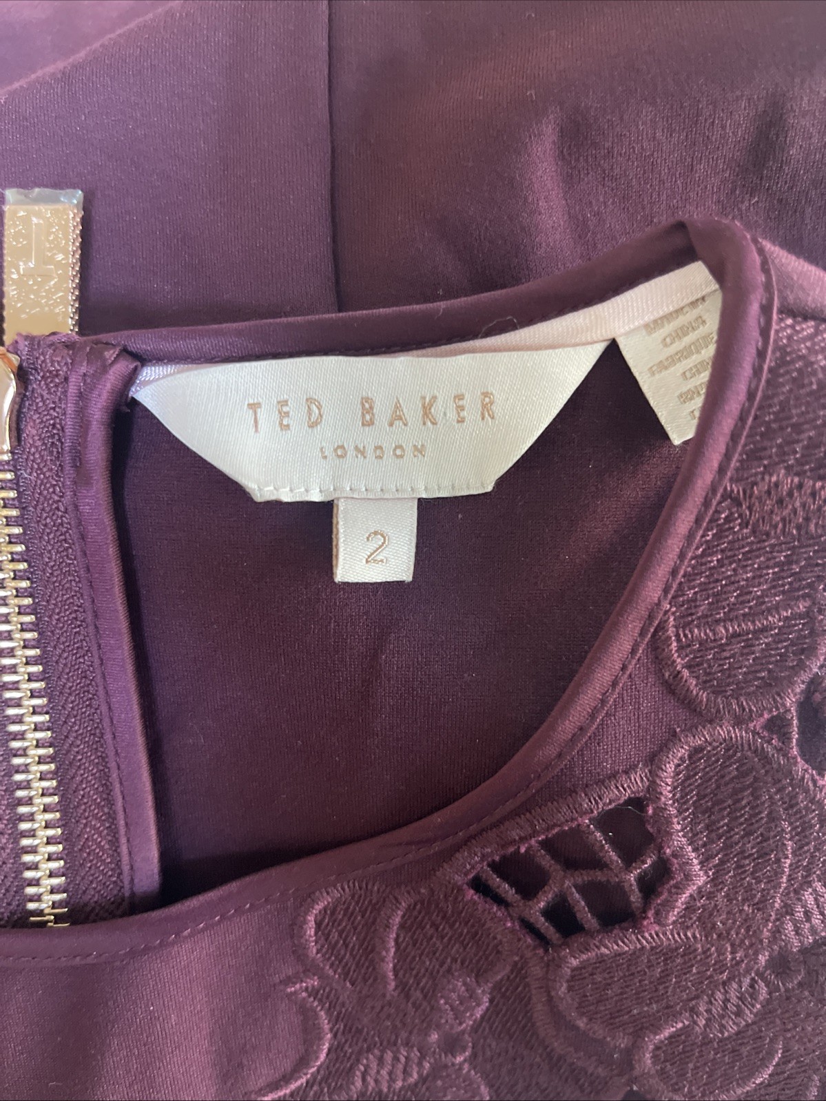 Ted Baker London Emmona Maroon Laser Cut Floral Skater Dress Size 2 US 6 Plum